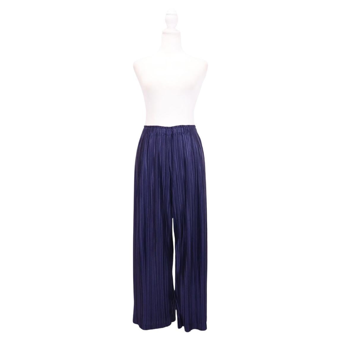 Pleats Please - EU 38 / 3 / M