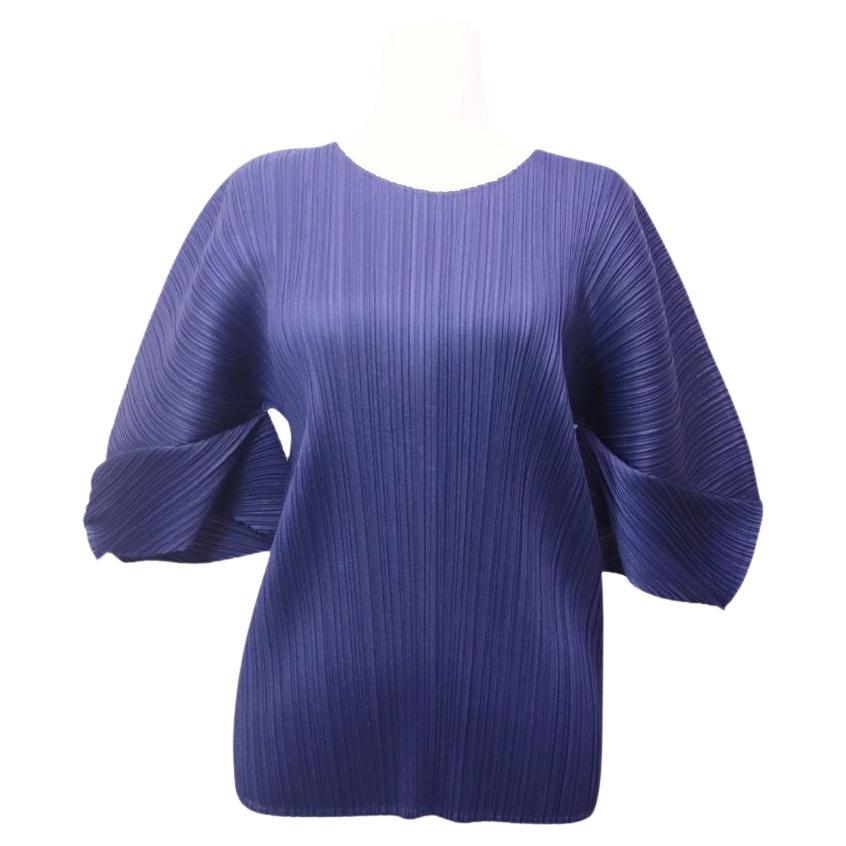 Pleats Please Issey Miyake - EU 42 For Sale