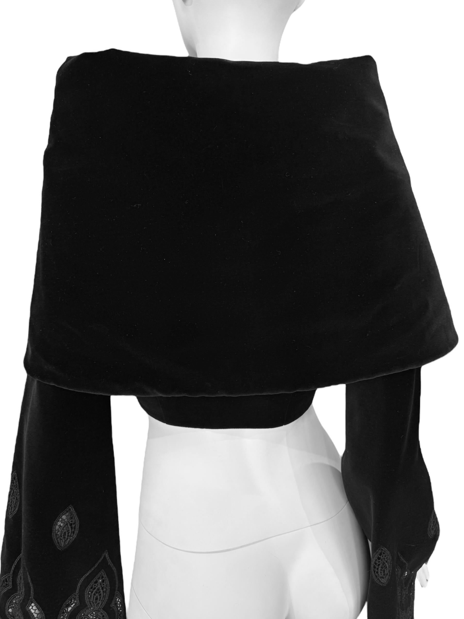PLEIN SUD FAYÇAL AMOR fw1994 SCHWARZE VELVET-KAPUZENJACKE im Angebot 12