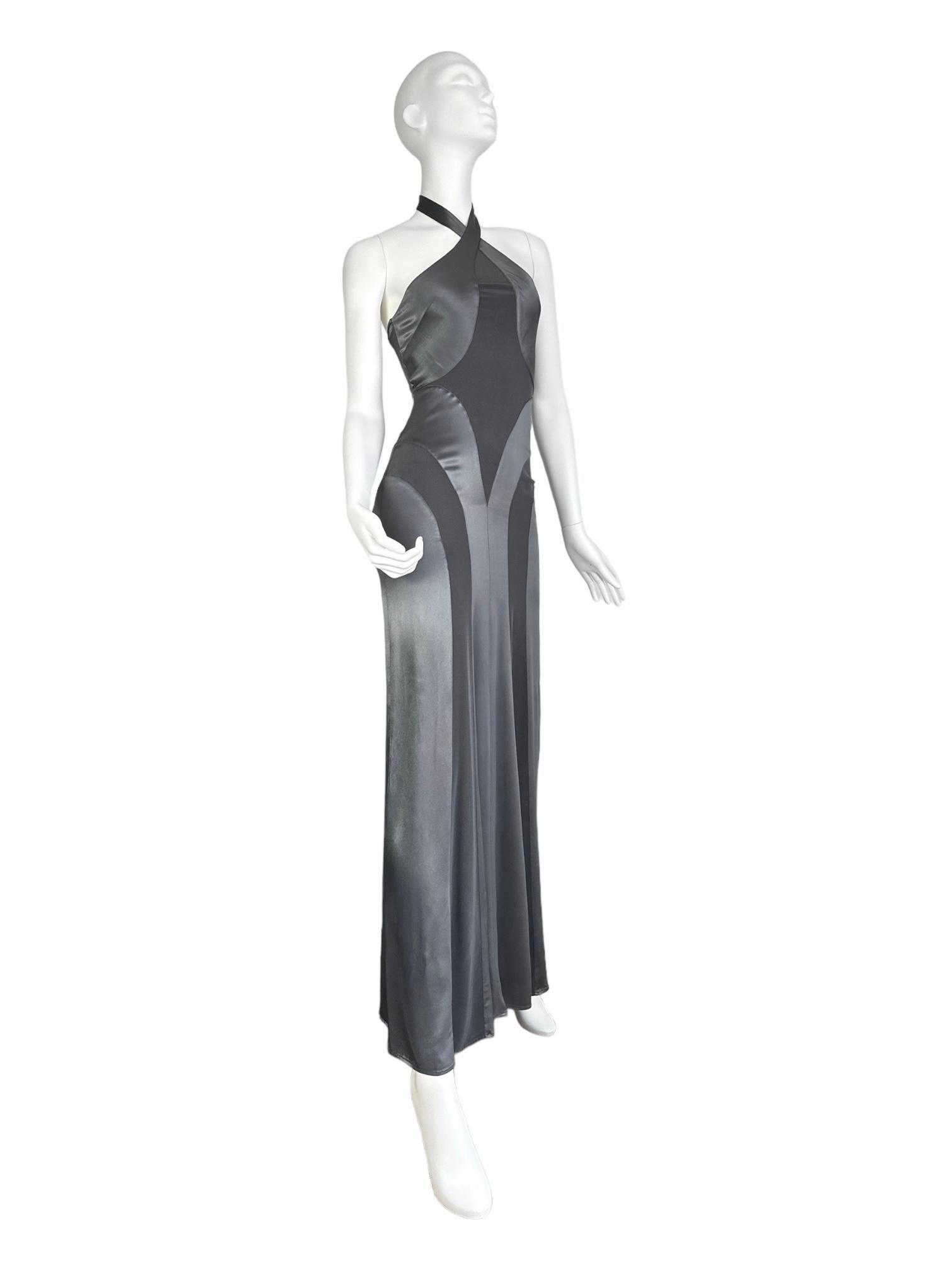 da uomo o donna PLEIN SUD FAYÇAL AMOR ss2004 ABITO MAXI ANATOMICO IN GREGGIO METALLICO in vendita