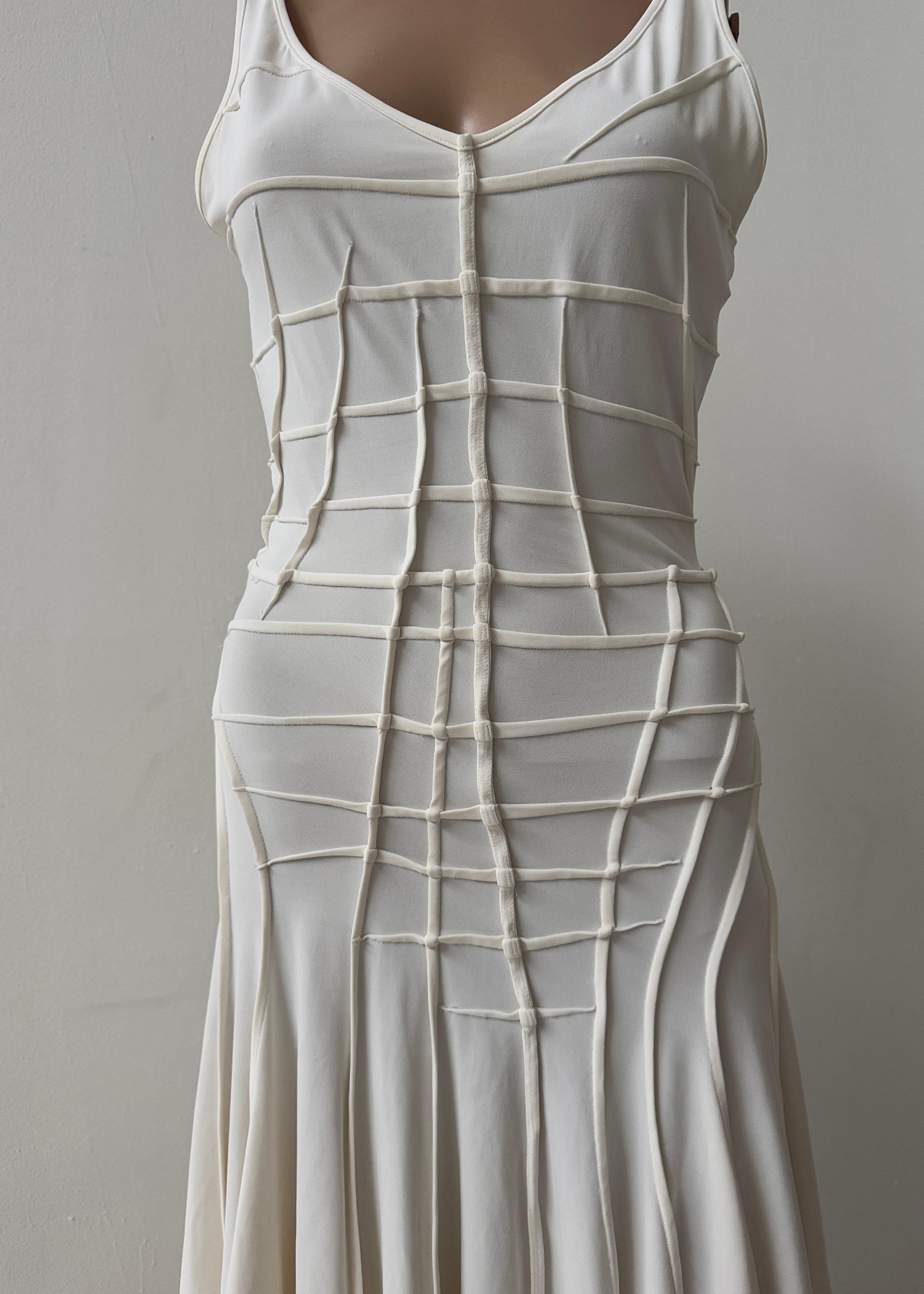 Plein Sud Midikleid mit skulpturaler Naht - SS 2004 im Angebot 6