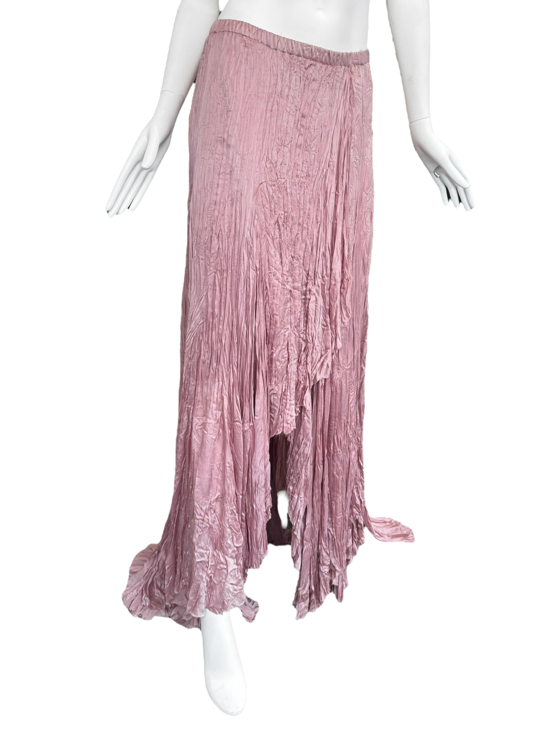 BRAND : PLEIN SUD

DESIGNER : FAYÇAL AMOR

YEAR/DECADE : SPRING/SUMMER 2006

SIZE : FITS FROM S TO L

MADE IN : /

COMPOSITION : 100% SILK

CONDITION : EXCELLENT

NOTE : EXCLUSIVE PIECE FROM FAYÇAL AMOR PERSONAL ARCHIVES

Mannequin is a size S.