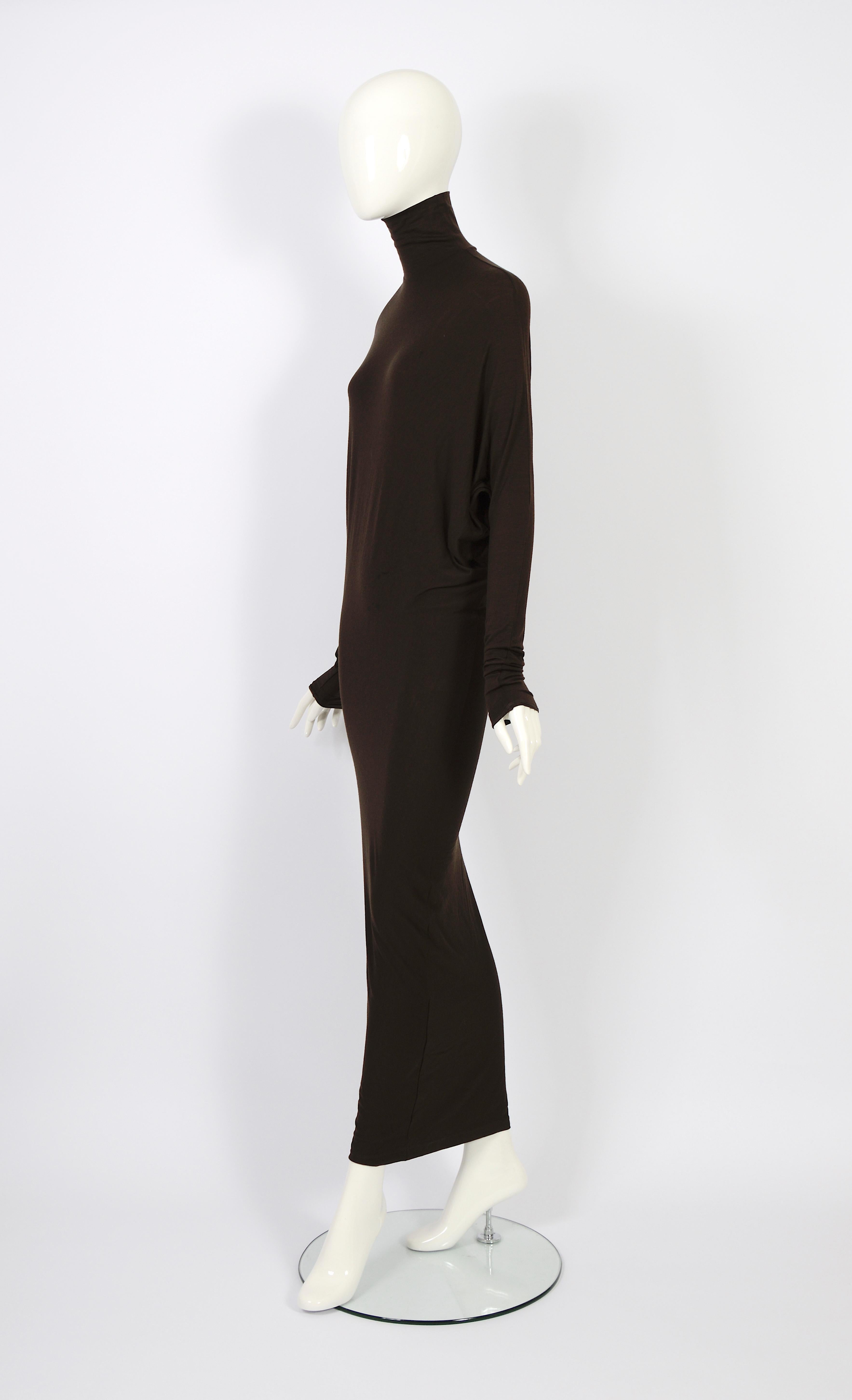 Plein Sud vintage 1990s long brown wool & elastane batwing sleeves dress In Excellent Condition For Sale In Antwerpen, Vlaams Gewest