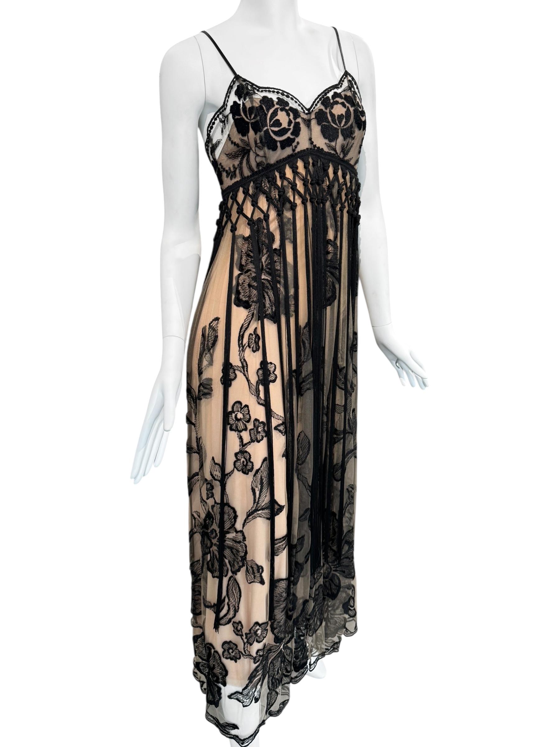 PLElN SUD FAYÇAL AMOR 2019 BEIGE & BLACK FLORAL FRINGES MAXI DRESS For Sale 1