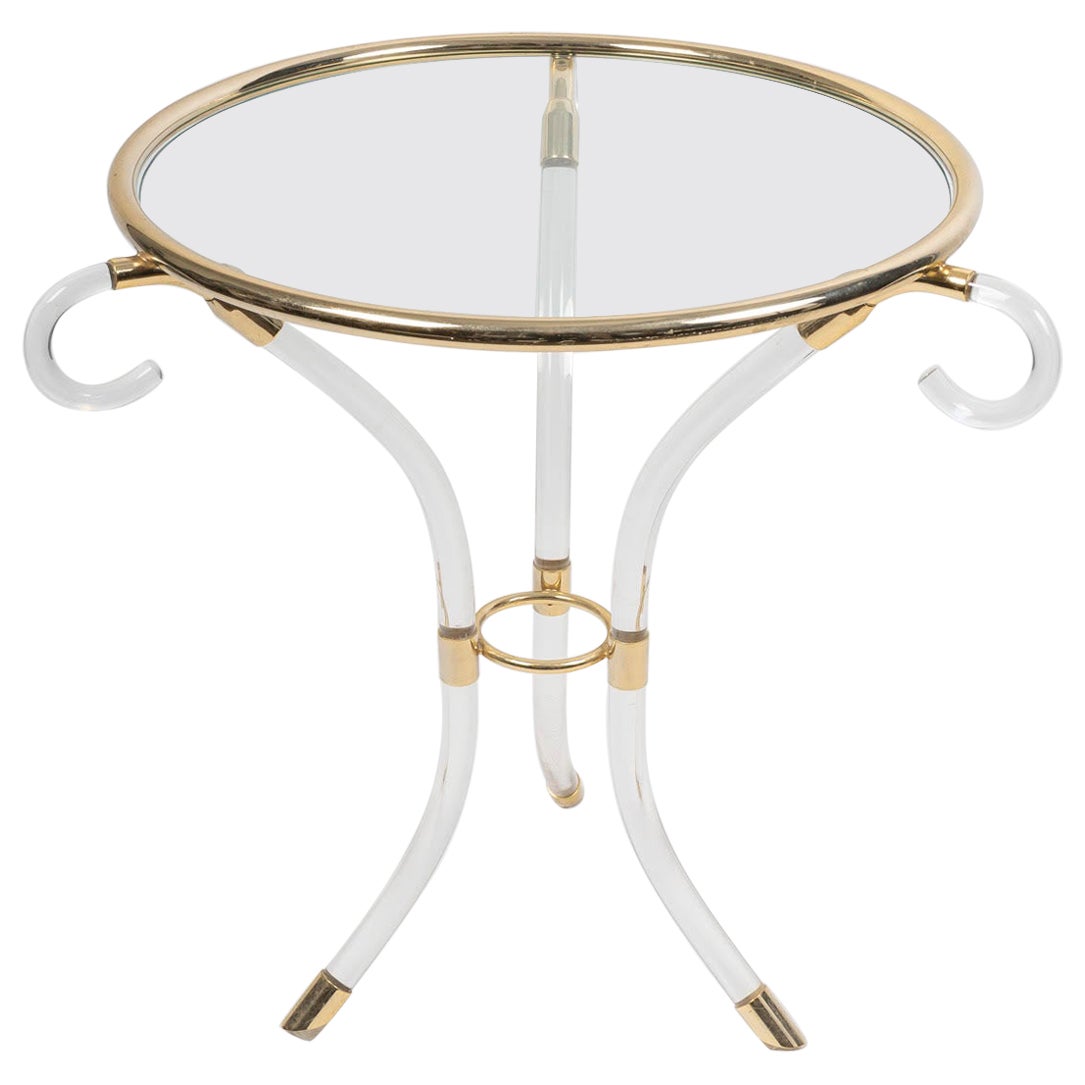 Tavolo con piedistallo in plexiglas degli anni 
80, piano in vetro. in vendita