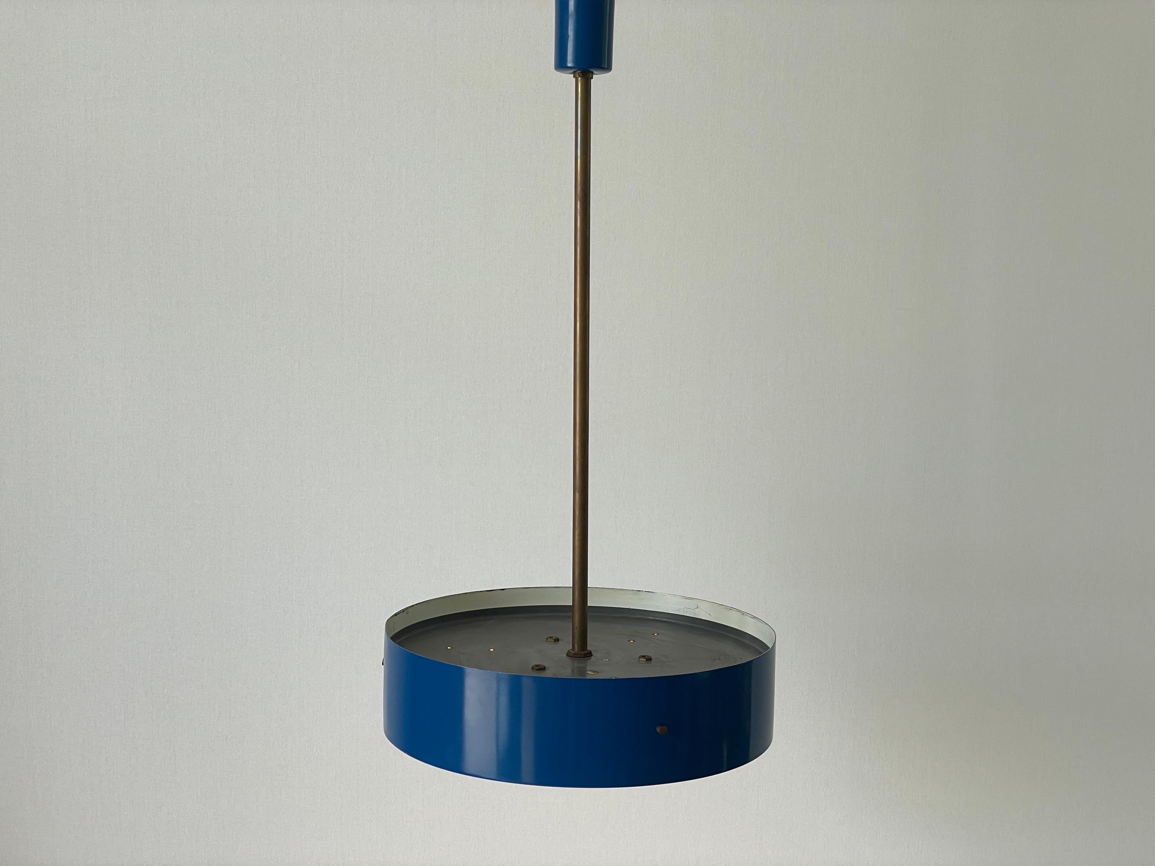 Lampada a sospensione in plexiglass e metallo blu scuro di Stilnovo, anni '50, Italia in vendita 2