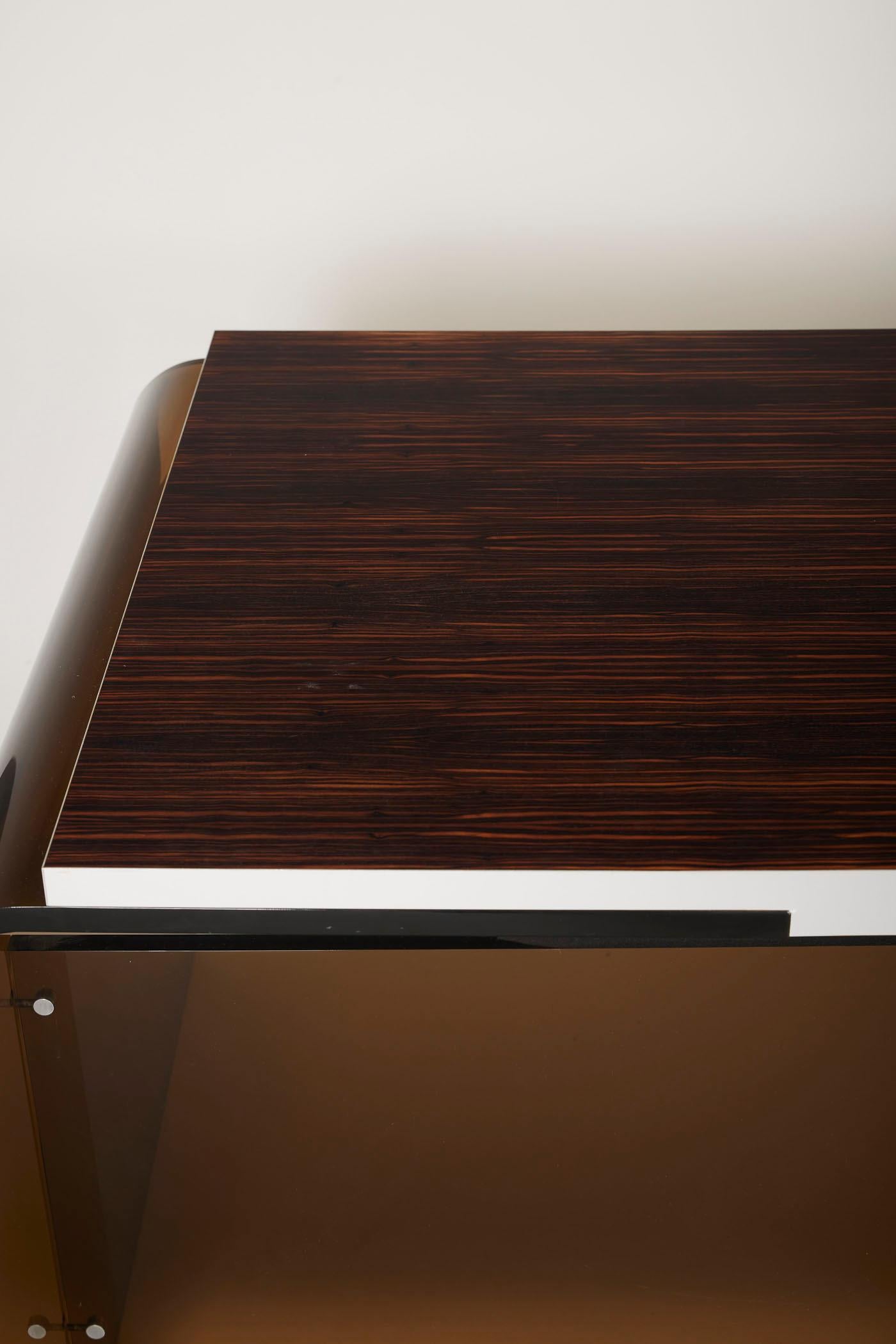 Bureau en plexiglas et ébène 9