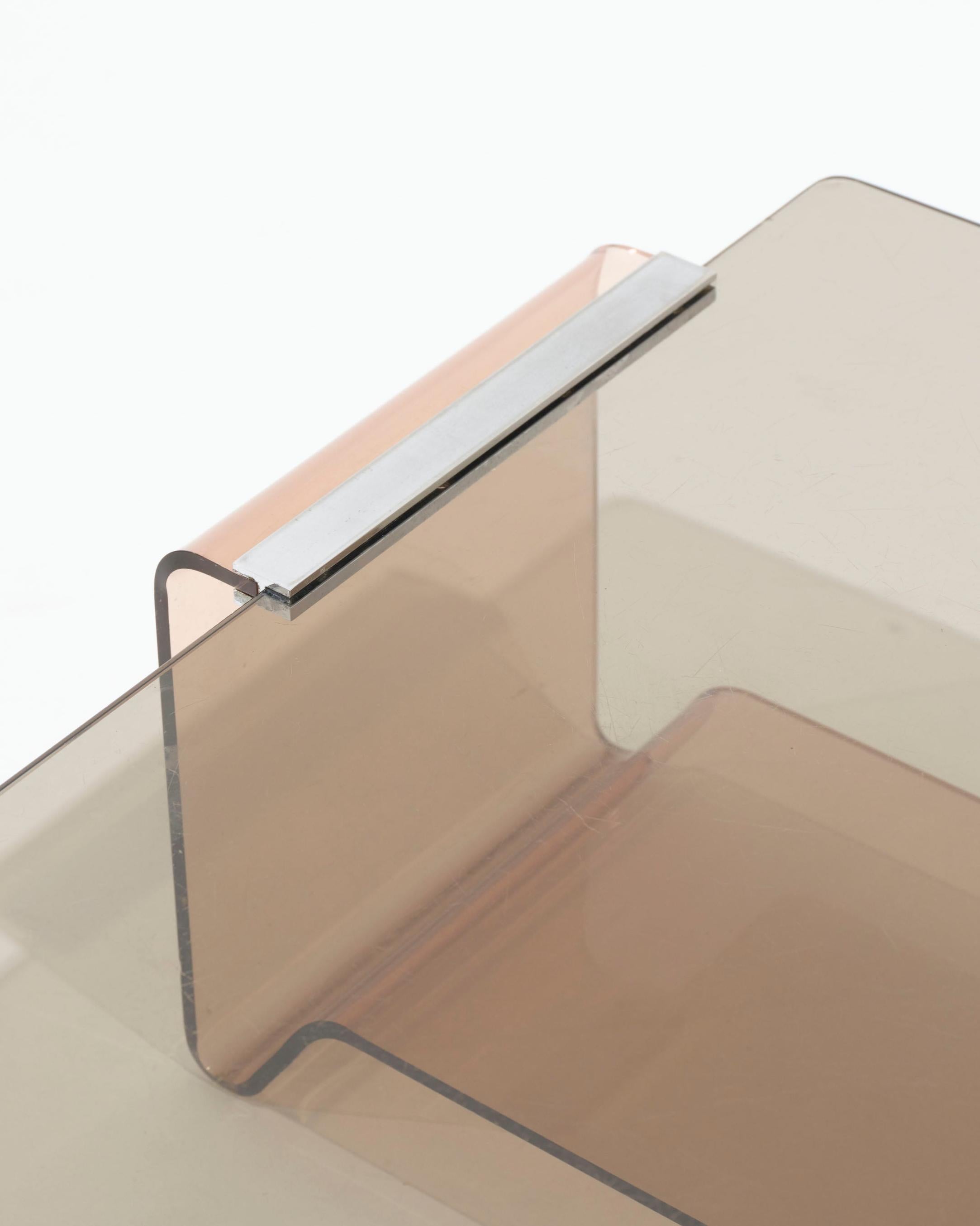 Tavolino in plexiglass e vetro, Michel Dumas, anni '70 in vendita 6