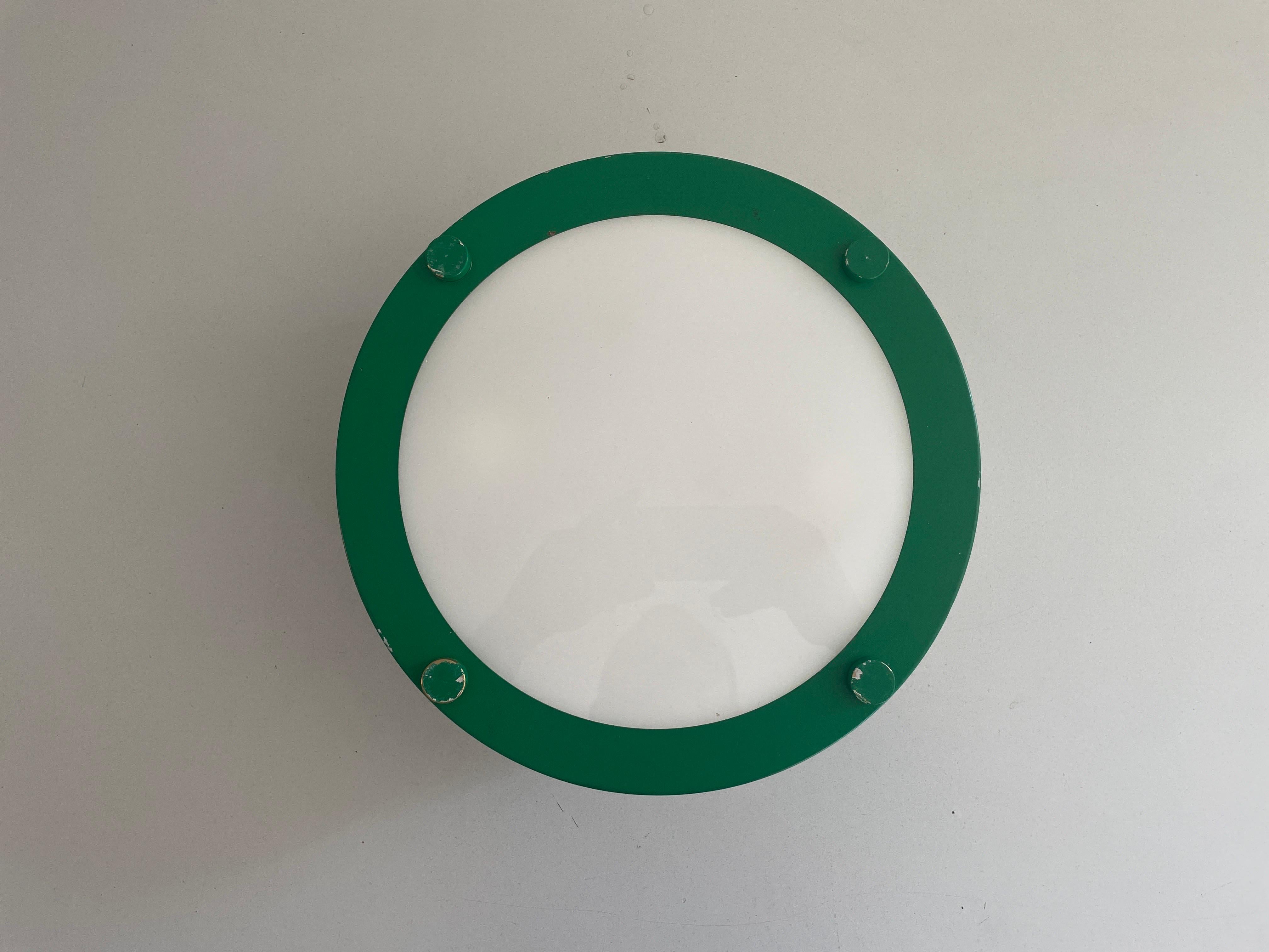 Monture de cinéma en plexiglas et métal vert, 1970, Allemagne en vente 4