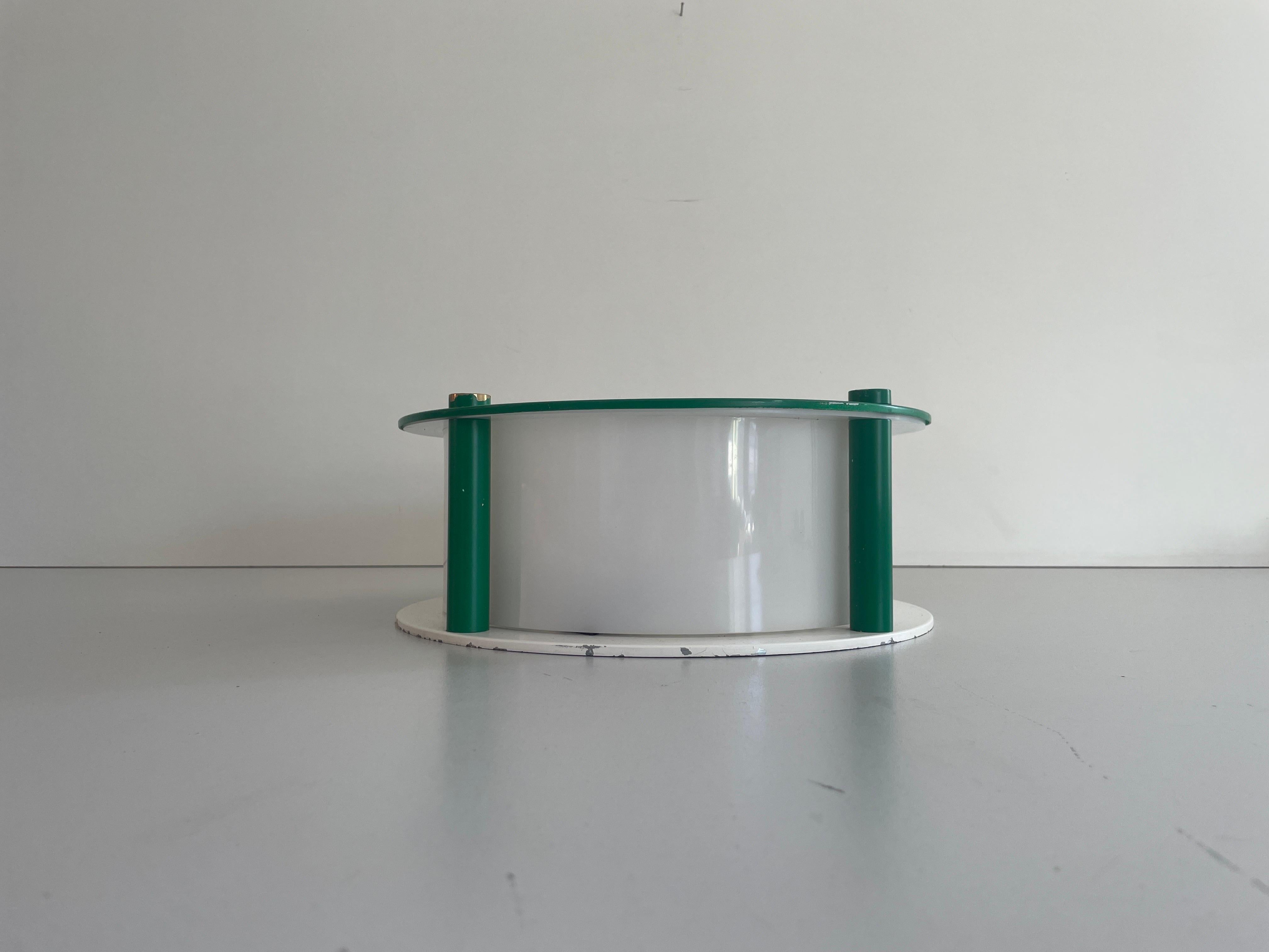 Monture de cinéma en plexiglas et métal vert, 1970, Allemagne en vente 2