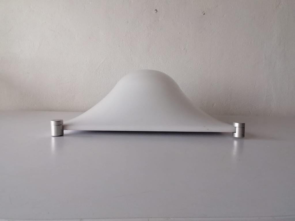 Lámpara de techo grande con diseño de burbuja de plexiglás de Elio Martinelli, años 60, Italia mediados del siglo XX en venta