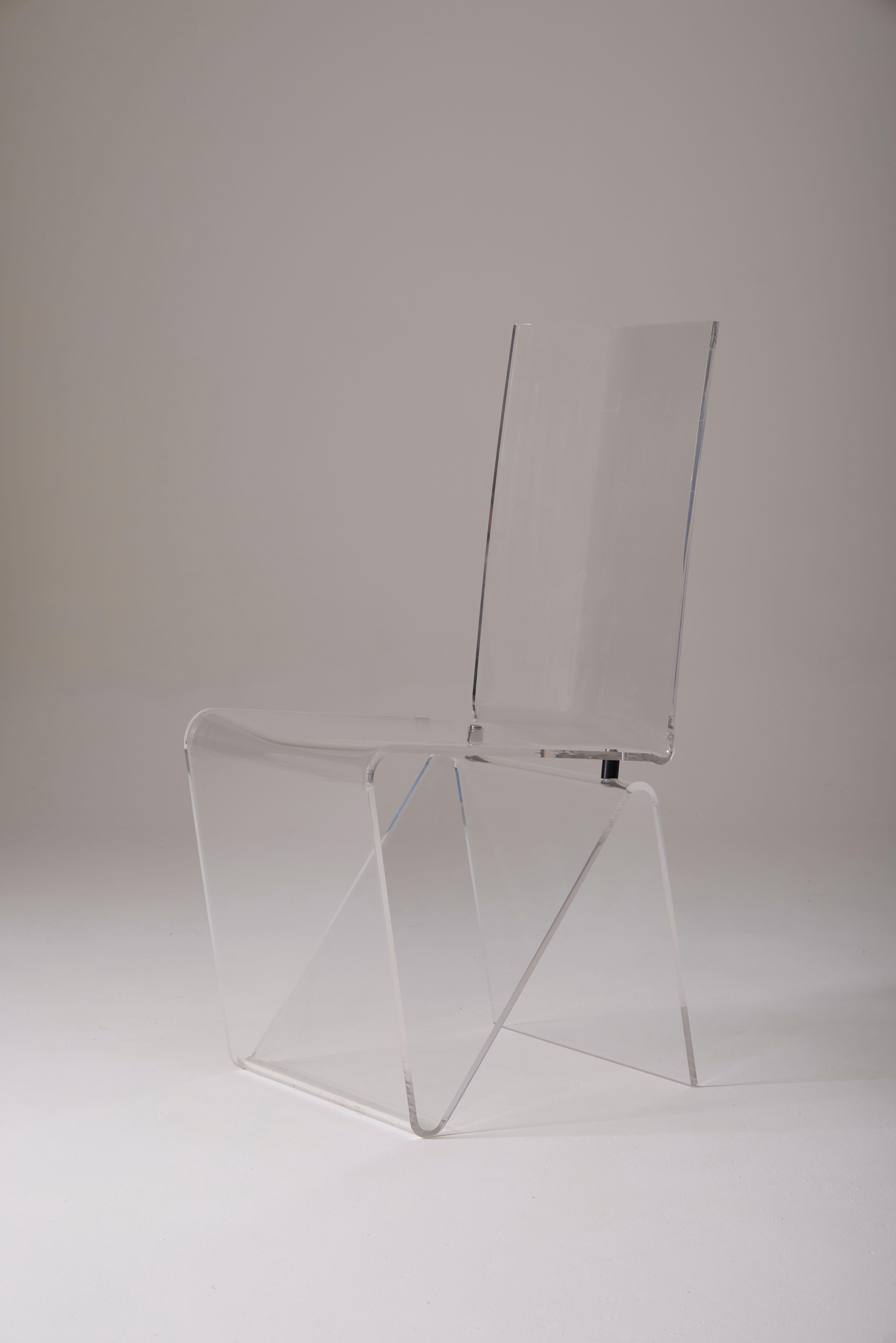 Plexiglass chair by Maurice Marty 5