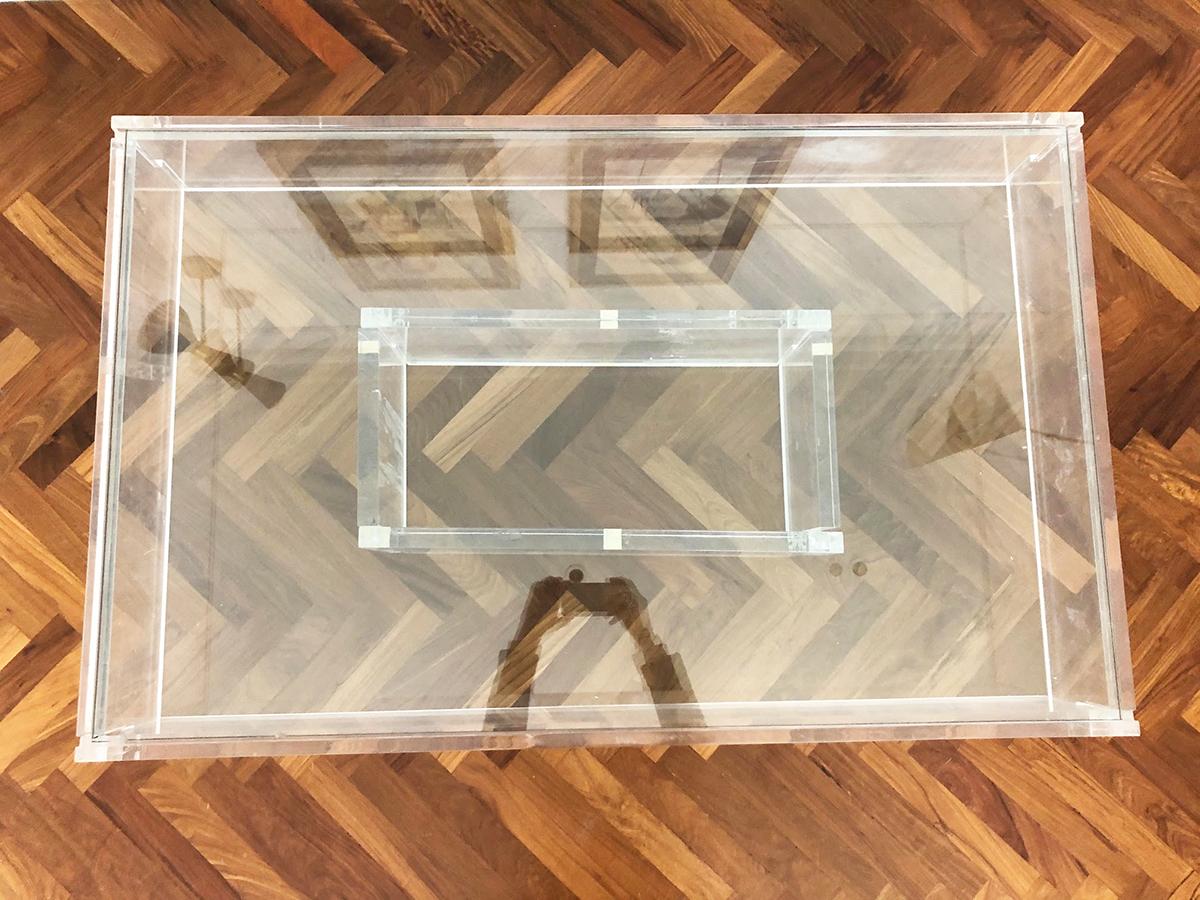 Plexiglass Coffee Table Original 1970s -Design- In Good Condition For Sale In Foggia, FG