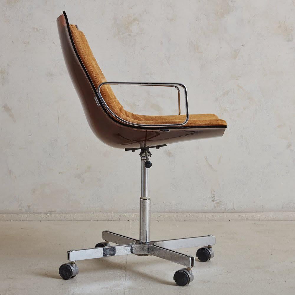 Plexiglass Desk Chair with Suede Cushion by Apelbaum, France 1960s For Sale 11