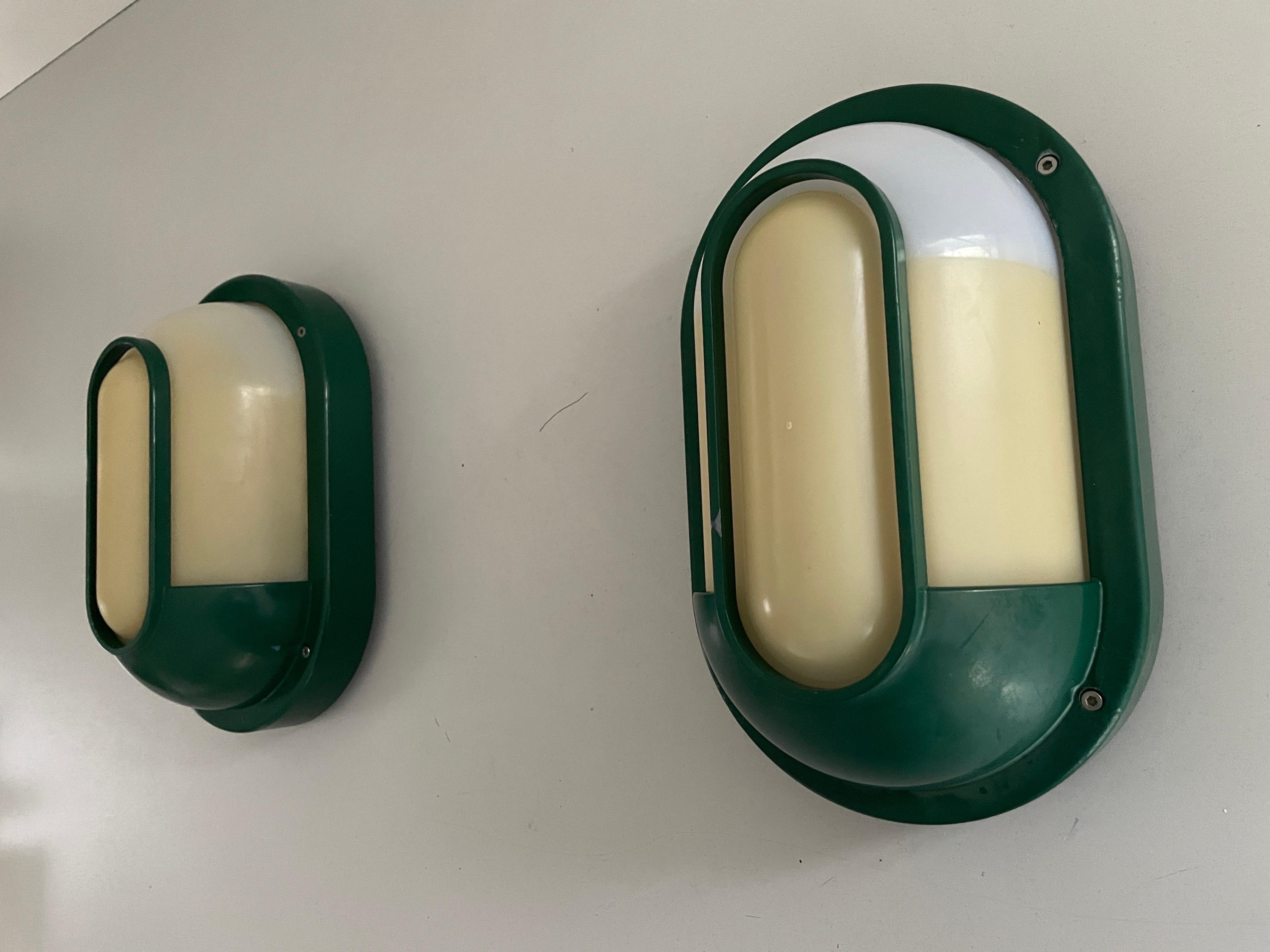 Plexiglass & Green Metal Pair of Sconces by Bonalux, 1980s, Germany For Sale 3