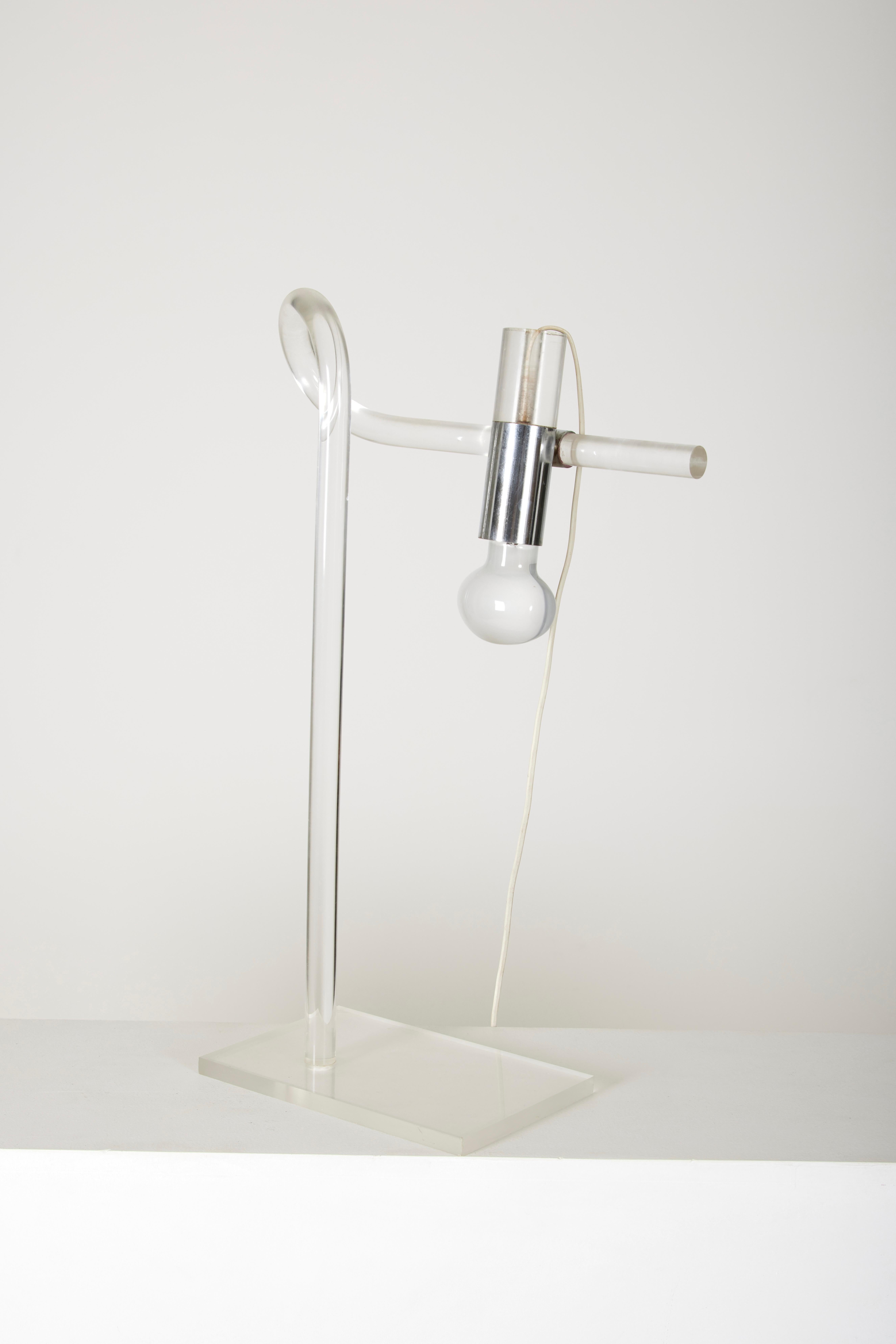 Plexiglass lamp by Peter Hamburger for Knoll 3