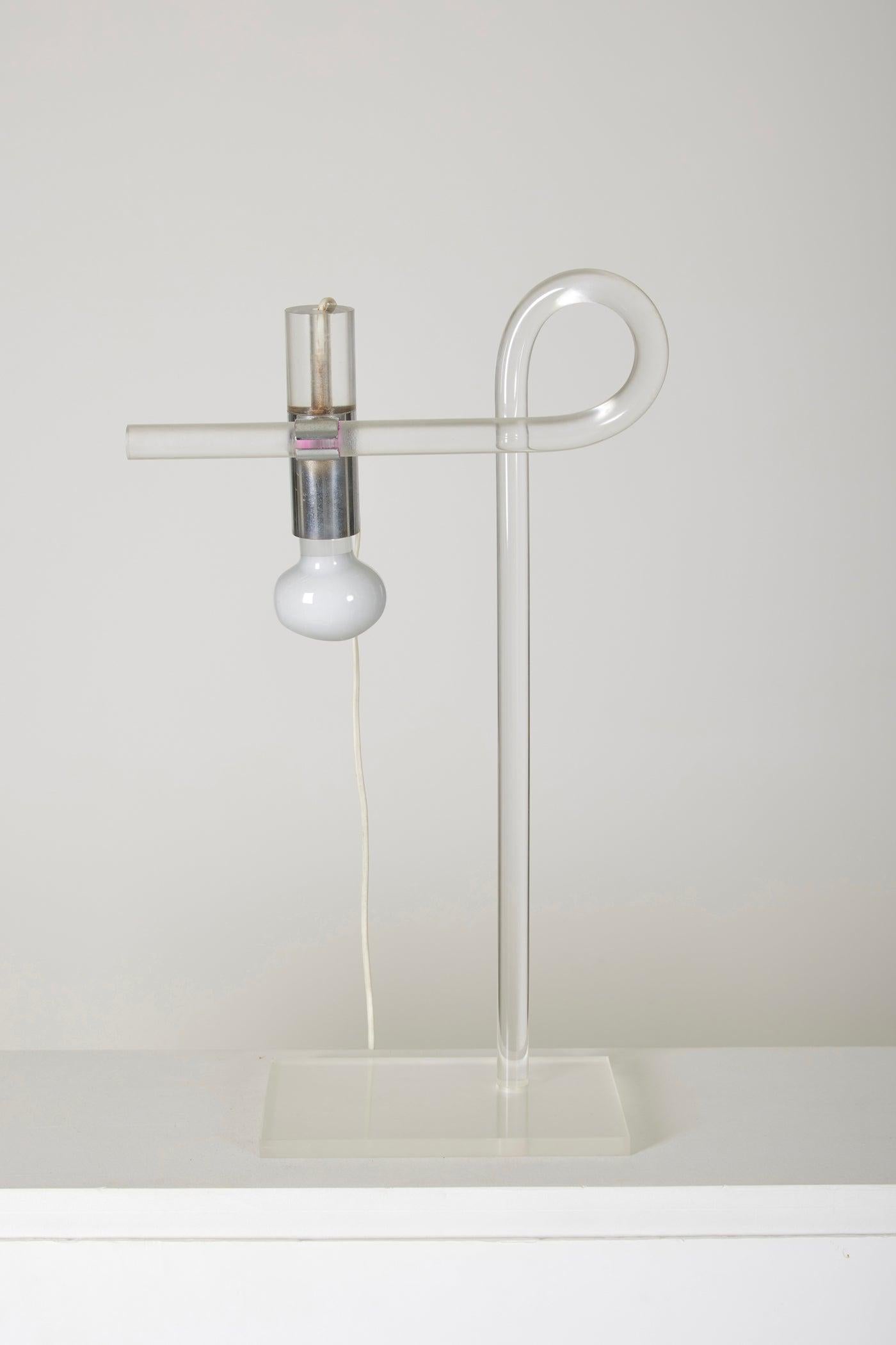 Plexiglass lamp Peter Hamburger , 1970s In Good Condition For Sale In PARIS, FR