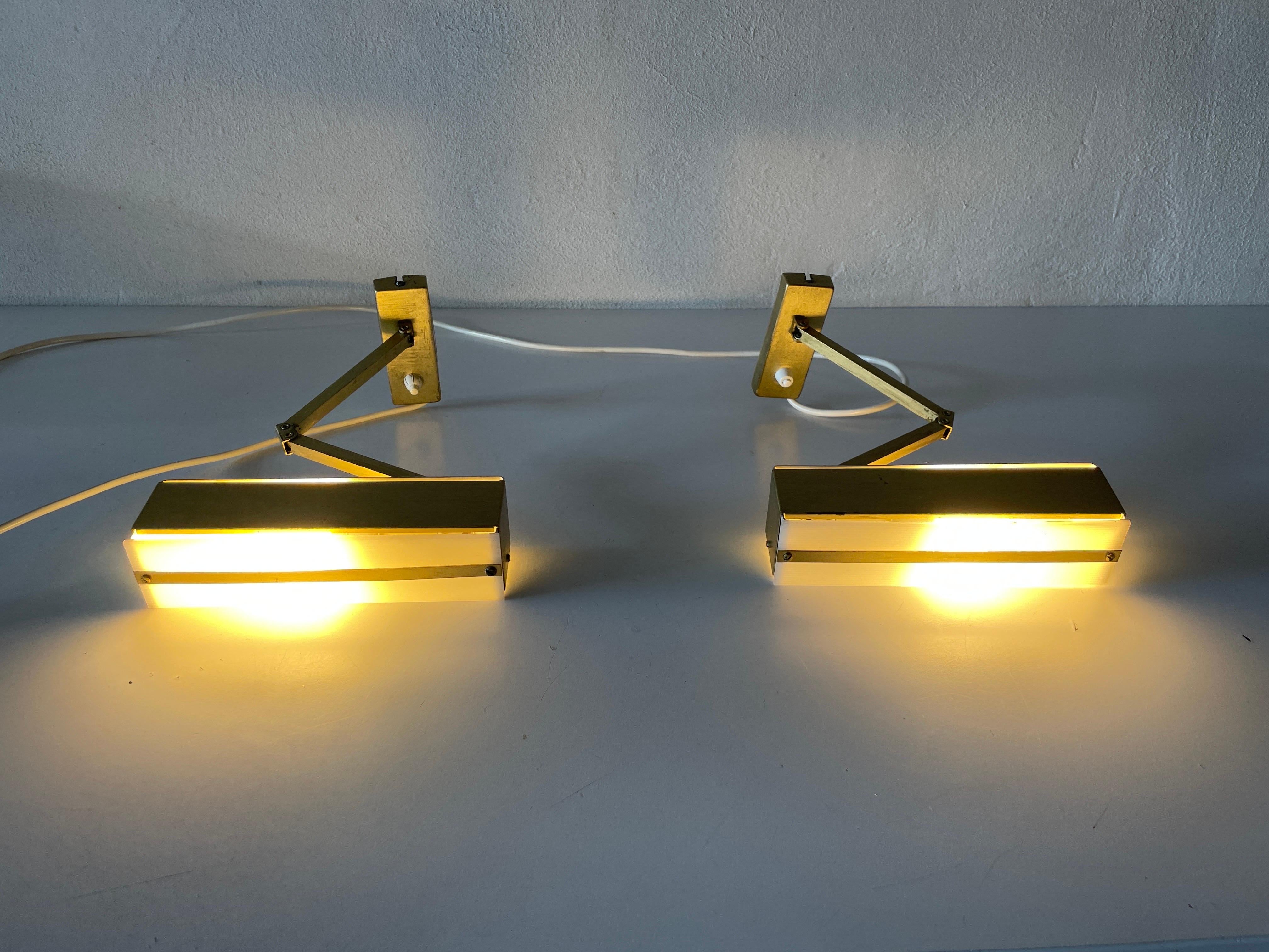 Plexiglass Metal Pair of Sconces by Paul Neuhaus, 1950s, Germany For Sale 6