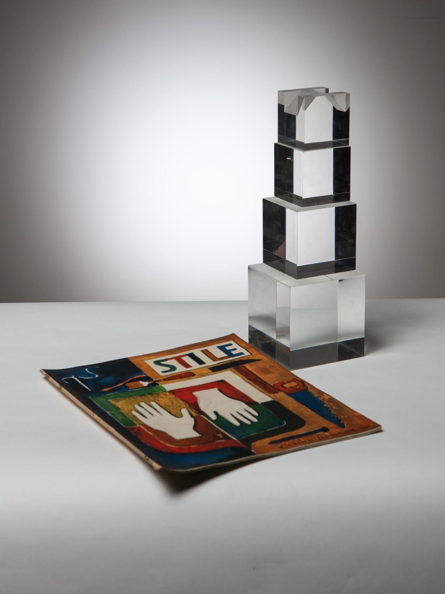 Sculpture cubique optique en plexiglas par Alessio Tasca pour Fusina, Italie, années 1970  Bon état - En vente à Milan, IT
