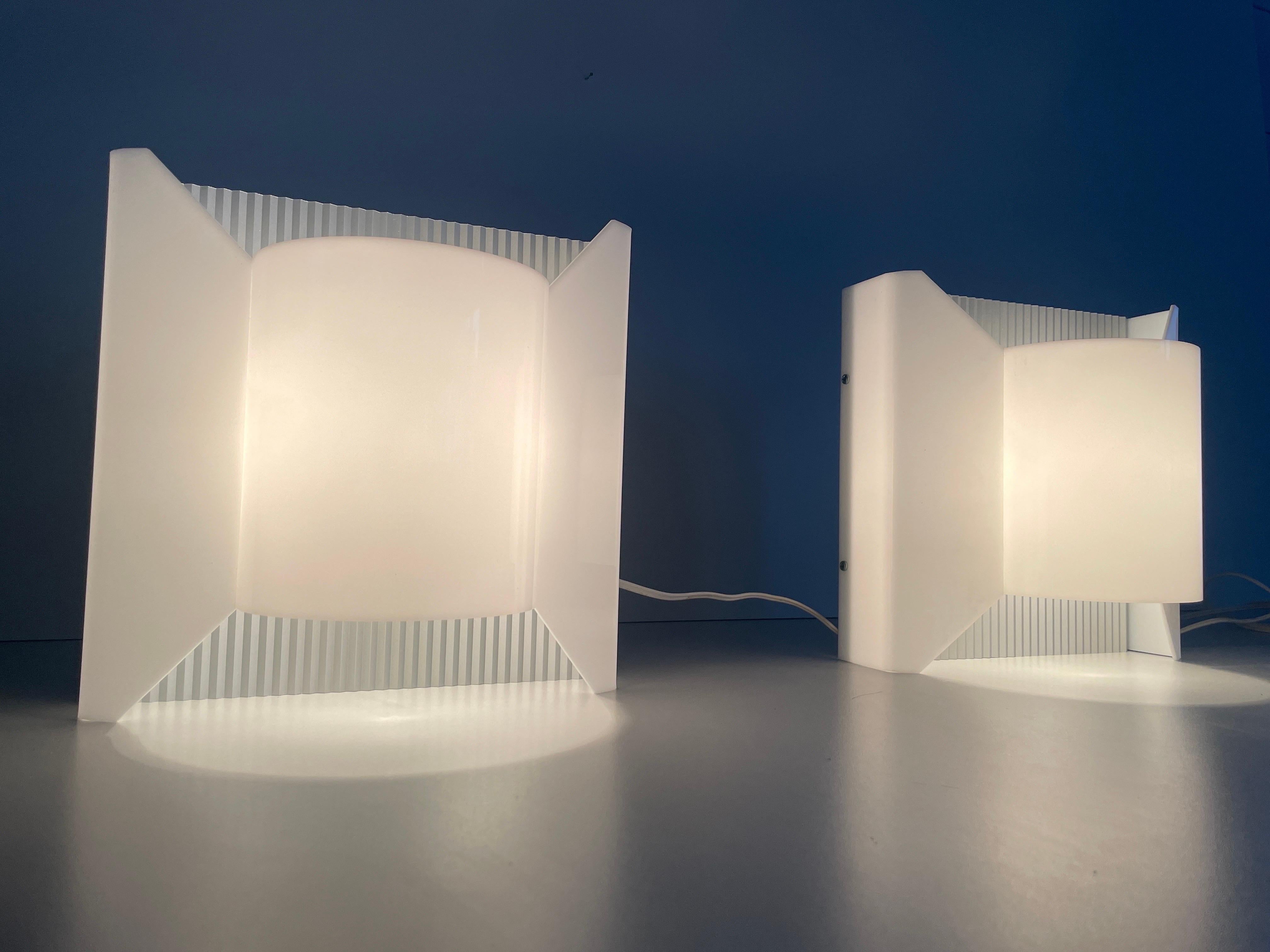 Plexiglass Pair of Sconces by Raak, 1970s, Netherlands For Sale 5