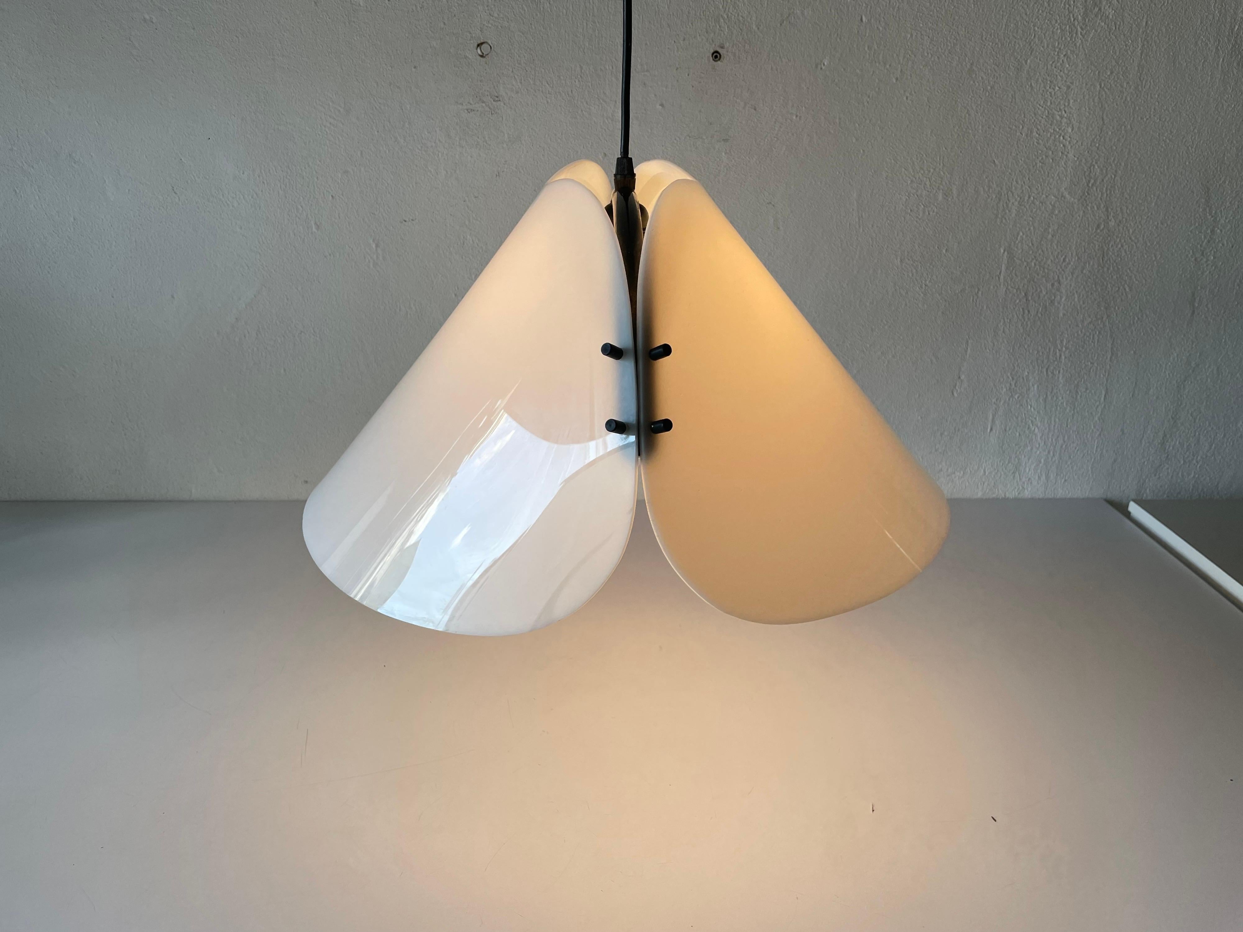 Plexiglass Pendant Lamp Model Melilla by Oluce, 1970s, Italy For Sale 9