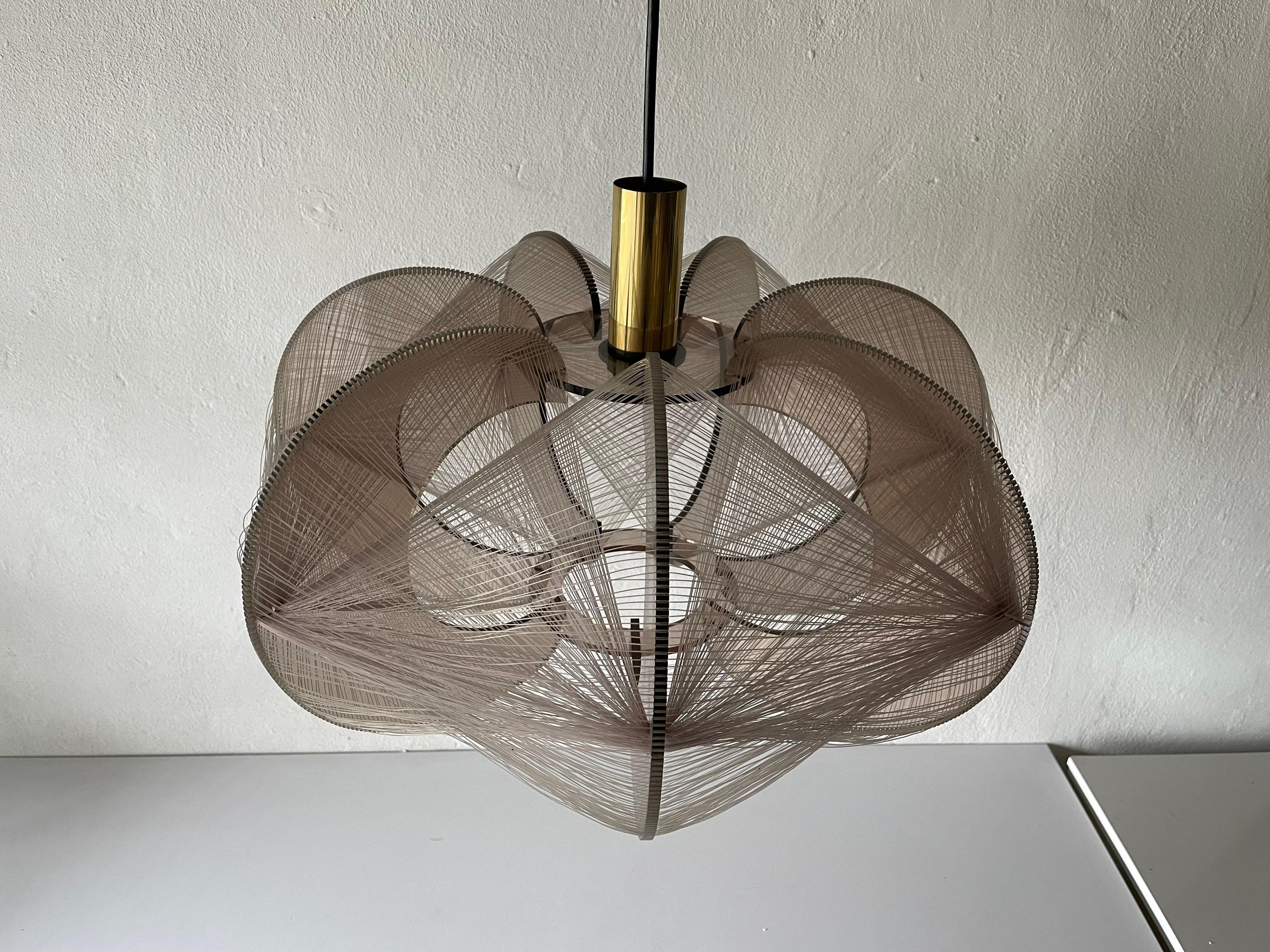 wired pendant light