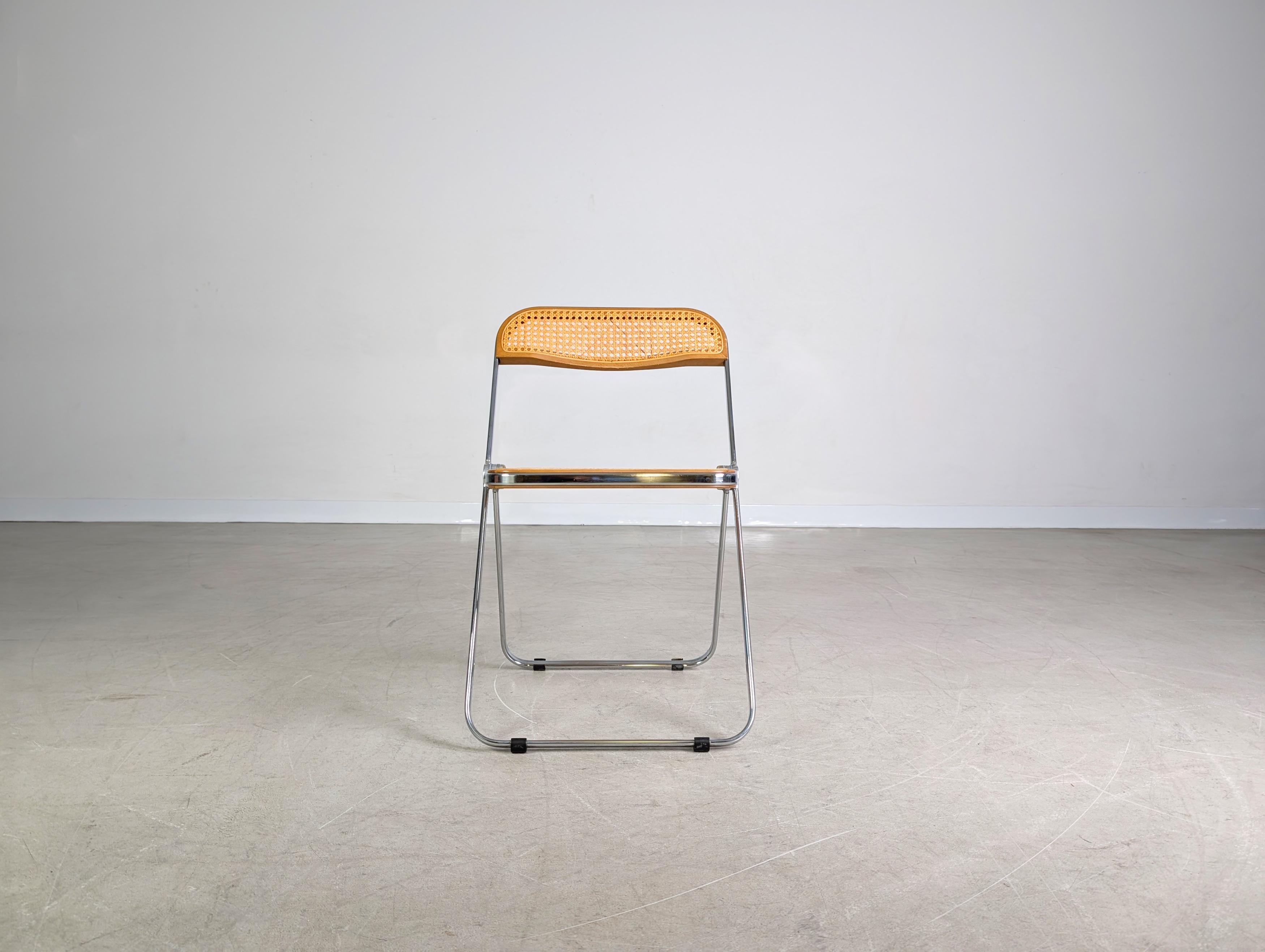 Mid-Century Modern Plia Cane Klappstuhl Castelli Giancarlo Piretti Stuhl Wiener Geflecht For Sale