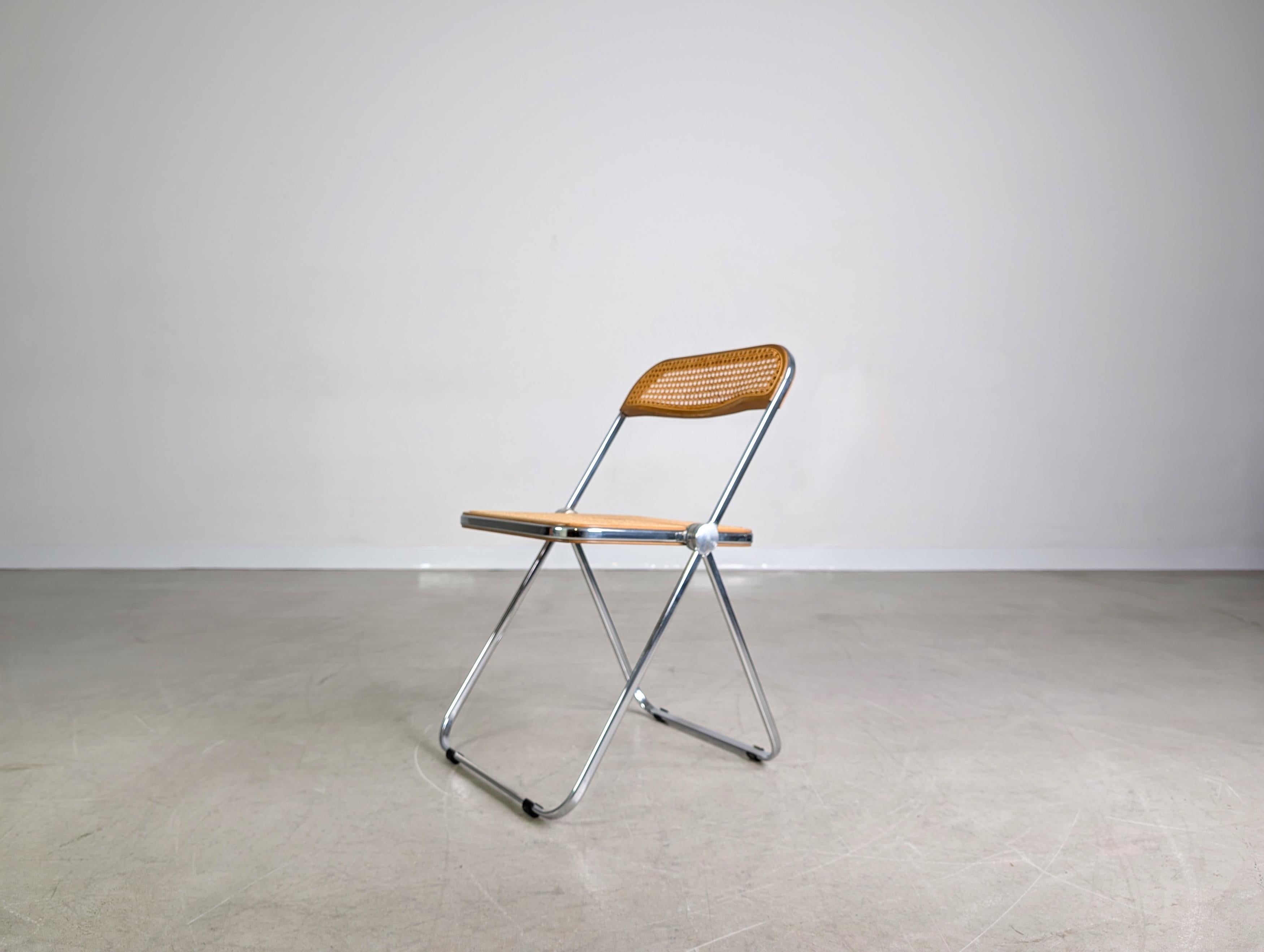 Plia Cane Klappstuhl Castelli Giancarlo Piretti Stuhl Wiener Geflecht In Good Condition For Sale In Berlin, DE