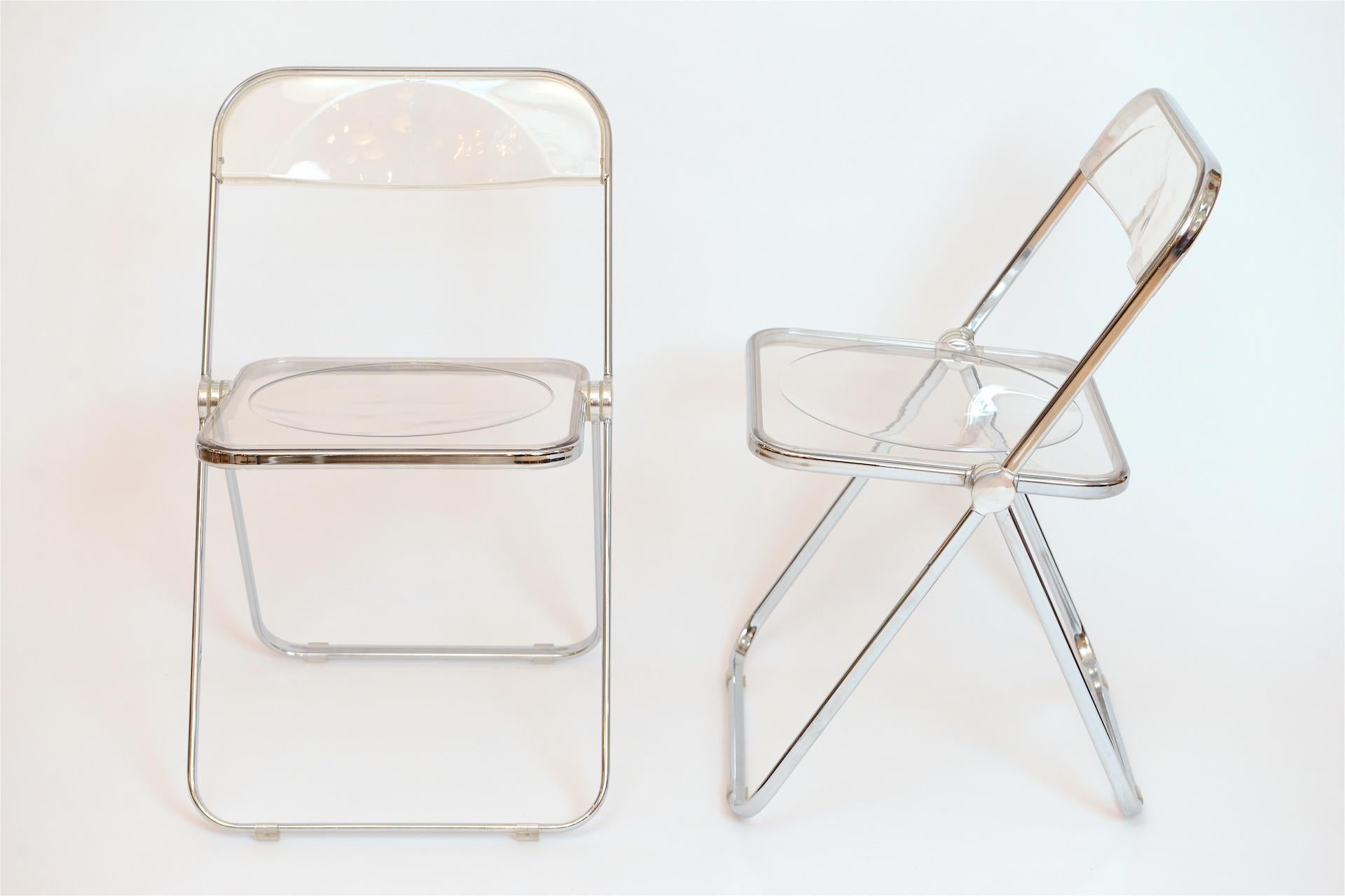 Plia Folding Lucite and Chrome Chairs, 1967 In Excellent Condition In London, GB
