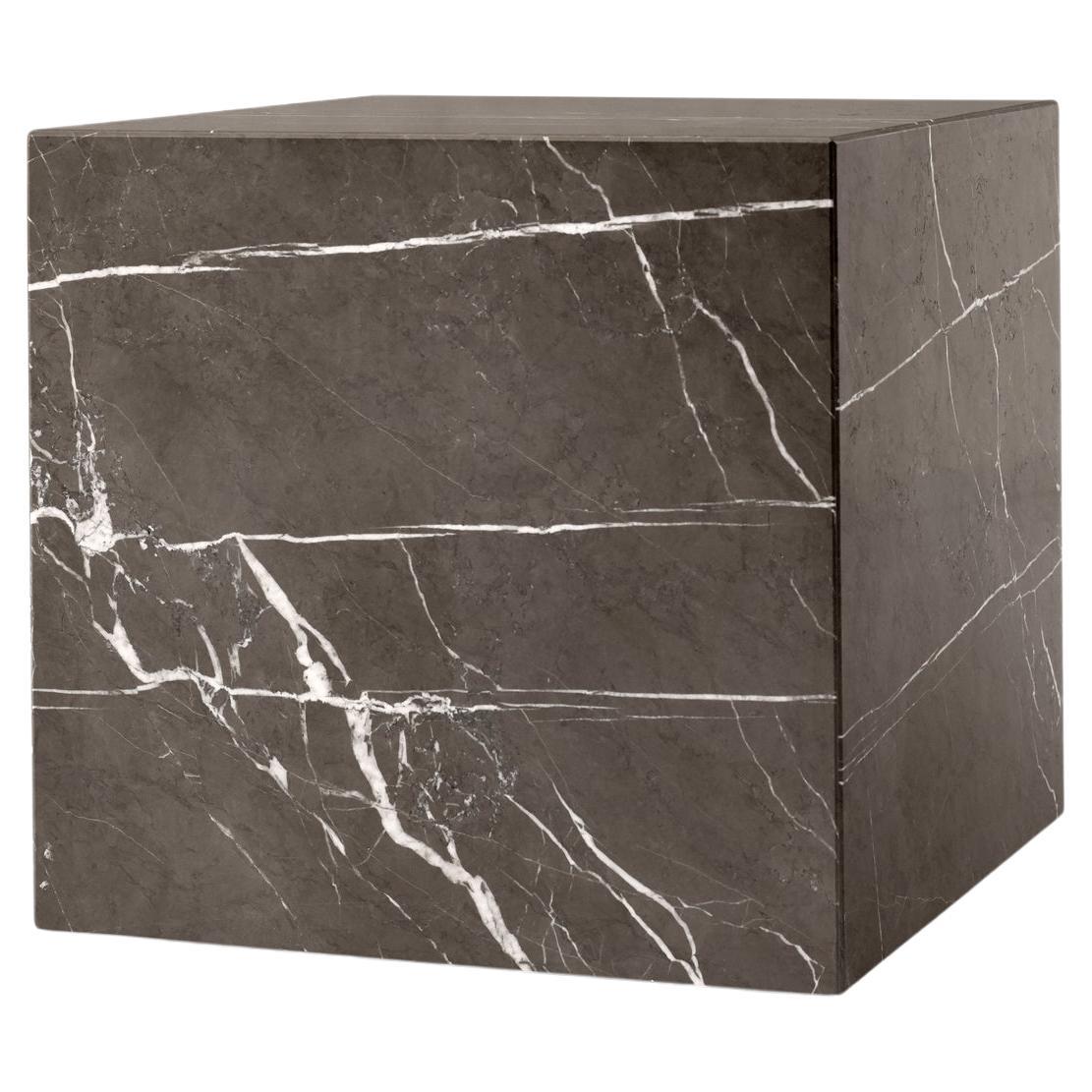 Table d'appoint Plinth Cubic, Grey Marble Kendzo, par Norm Architects pour Audo en vente