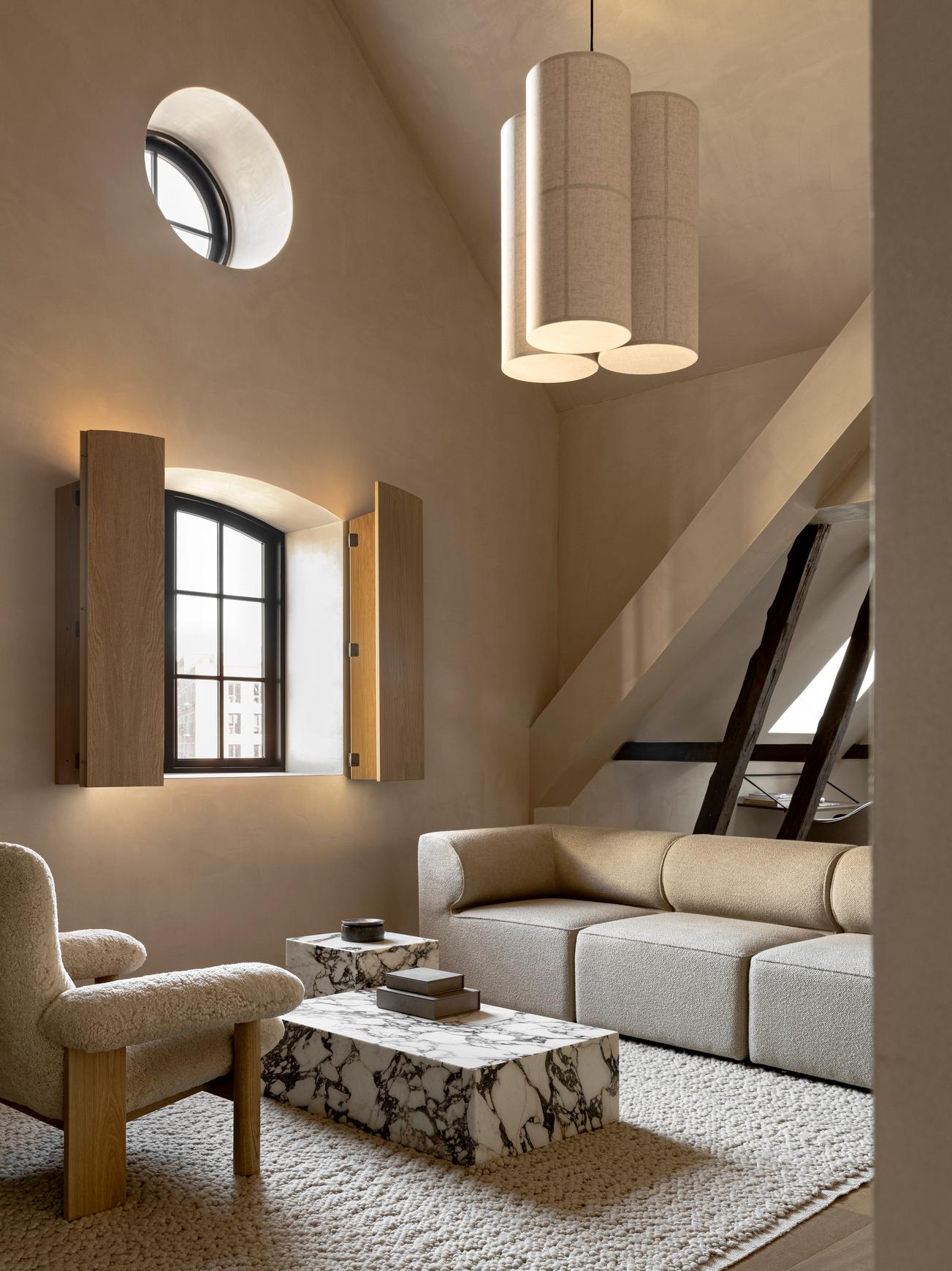 Equal parts beautiful and timeless, the Plinth Collection comprises multi-functional podiums for every space, as a standalone sculpture or platform to elevate objects. Profiling the beauty of natural materials and uncompromising craftsmanship, each
