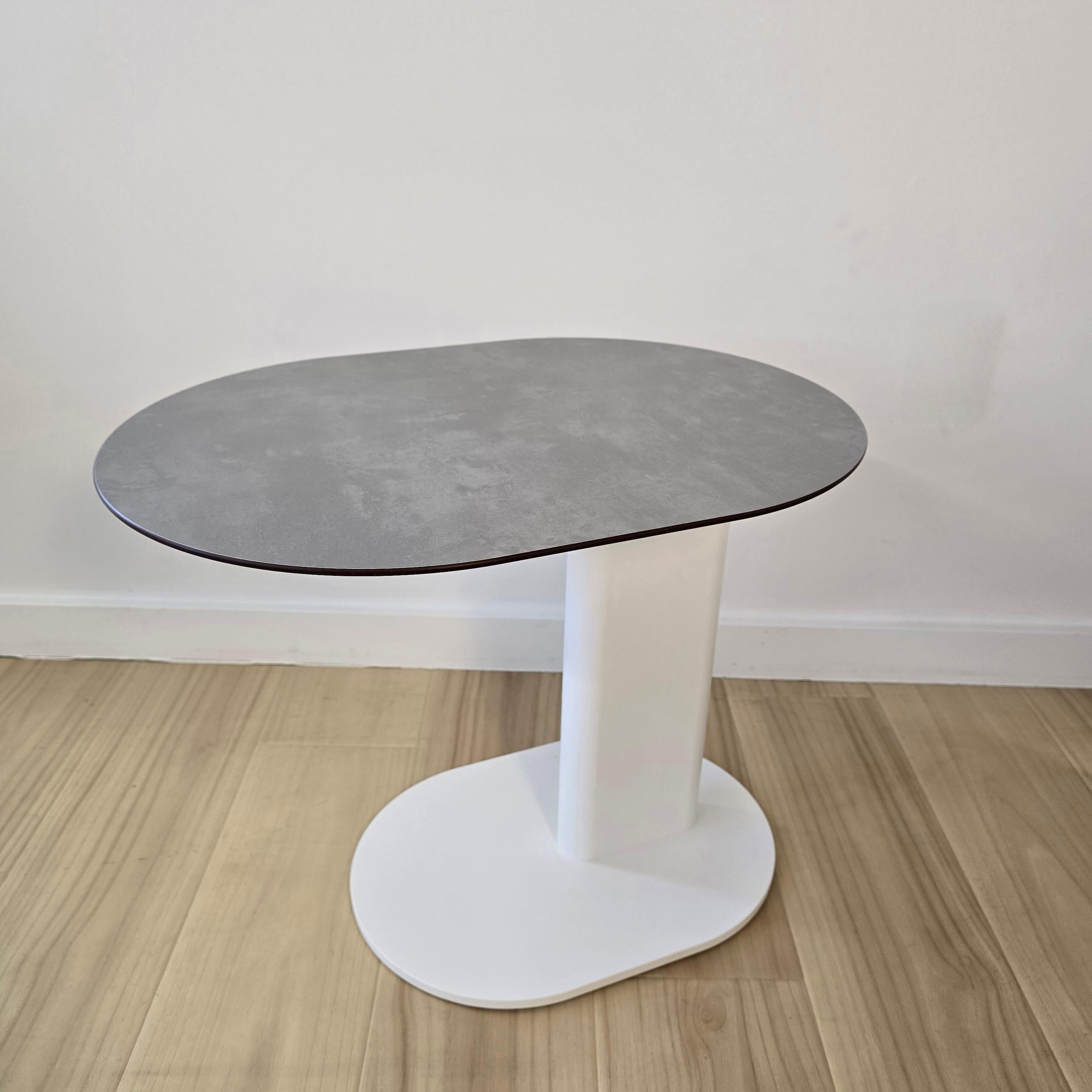 Plinto C Side Table *Showroom Sample in vendita 6