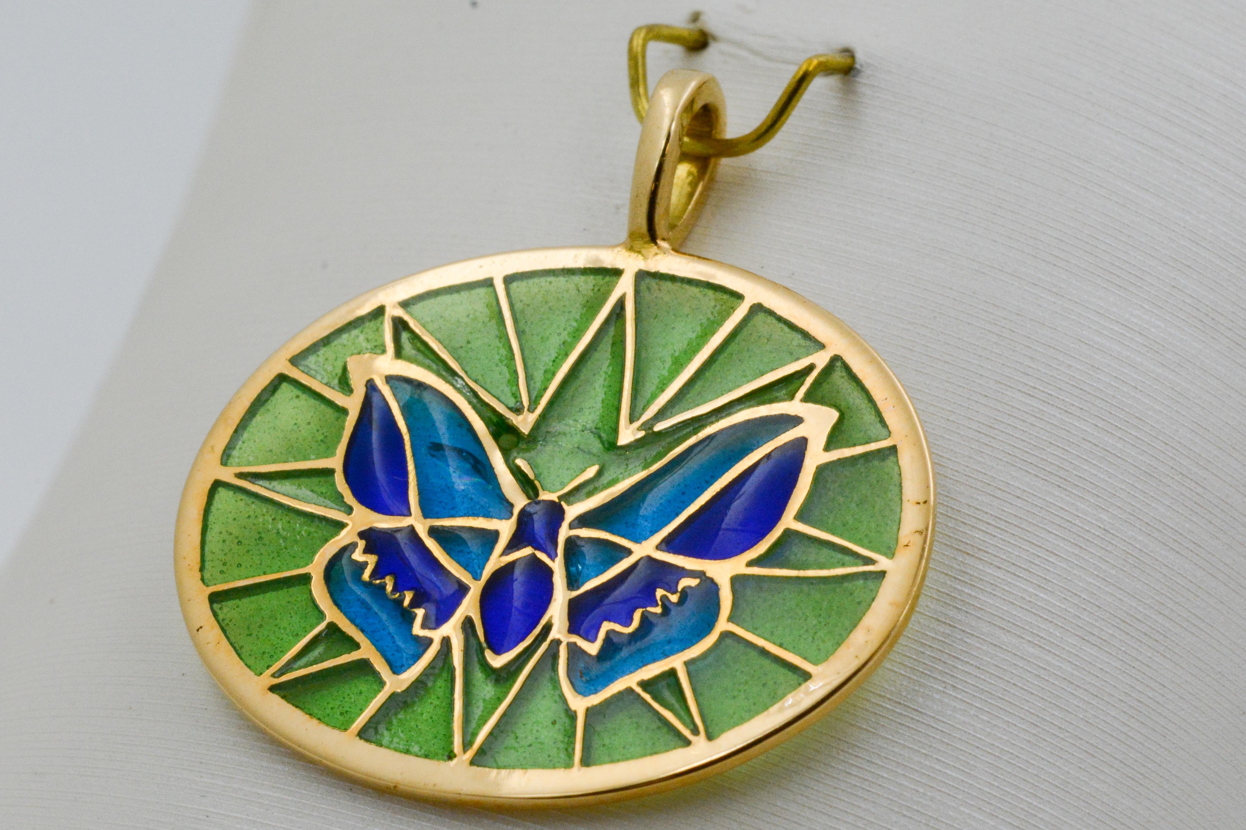 Plique a Jour Butterfly Enameled Glass 18 Karat Gold Pendant 2