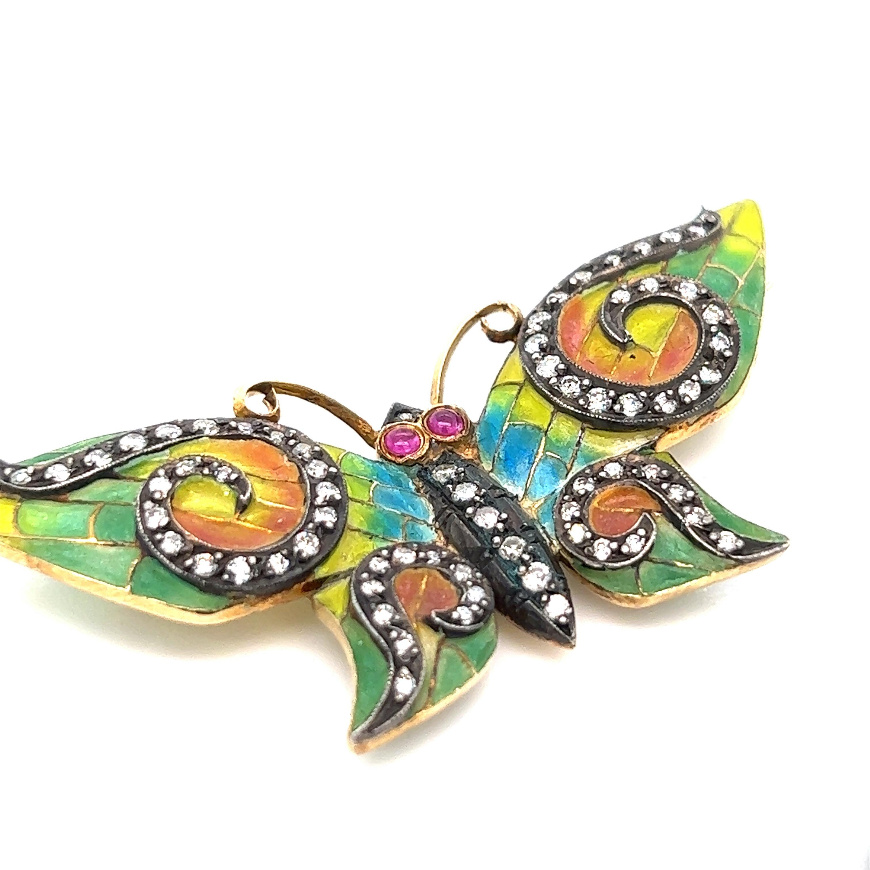 Art Nouveau Plique-á-jour Butterfly Gold Brooch For Sale
