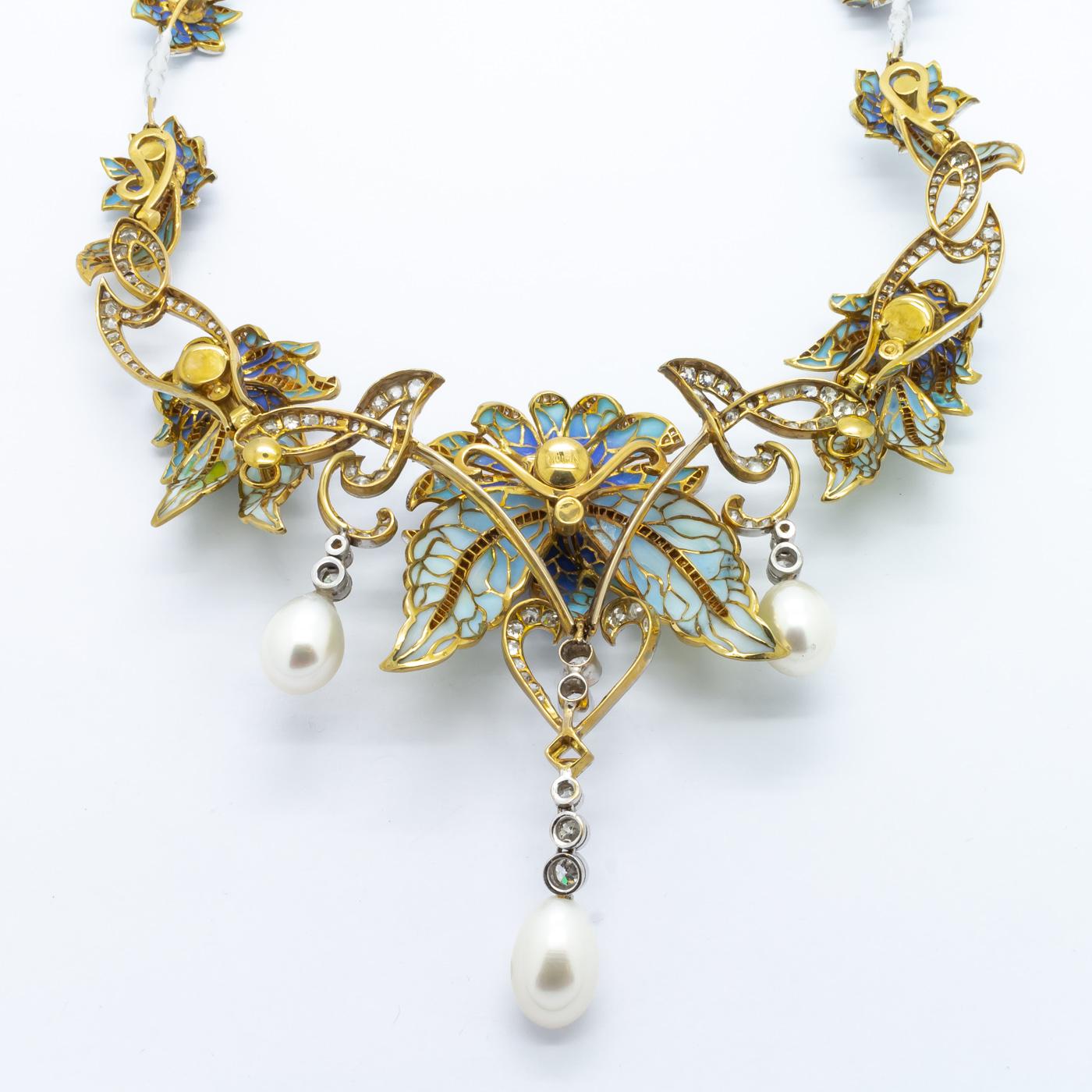 Blumenhalskette aus Emaille, Perlen und Diamanten von Plique-à-jour im Zustand „Gut“ im Angebot in London, GB