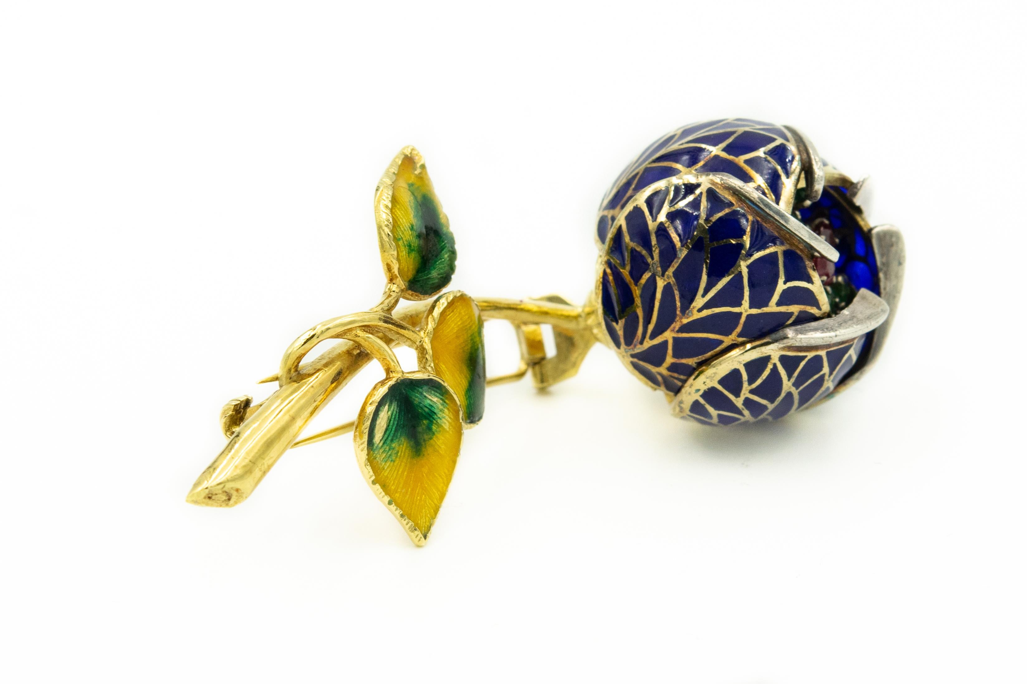Plique à Jour Enamel Ruby Emerald en Tremblant Flower Gold Brooch Matching Ring For Sale 5