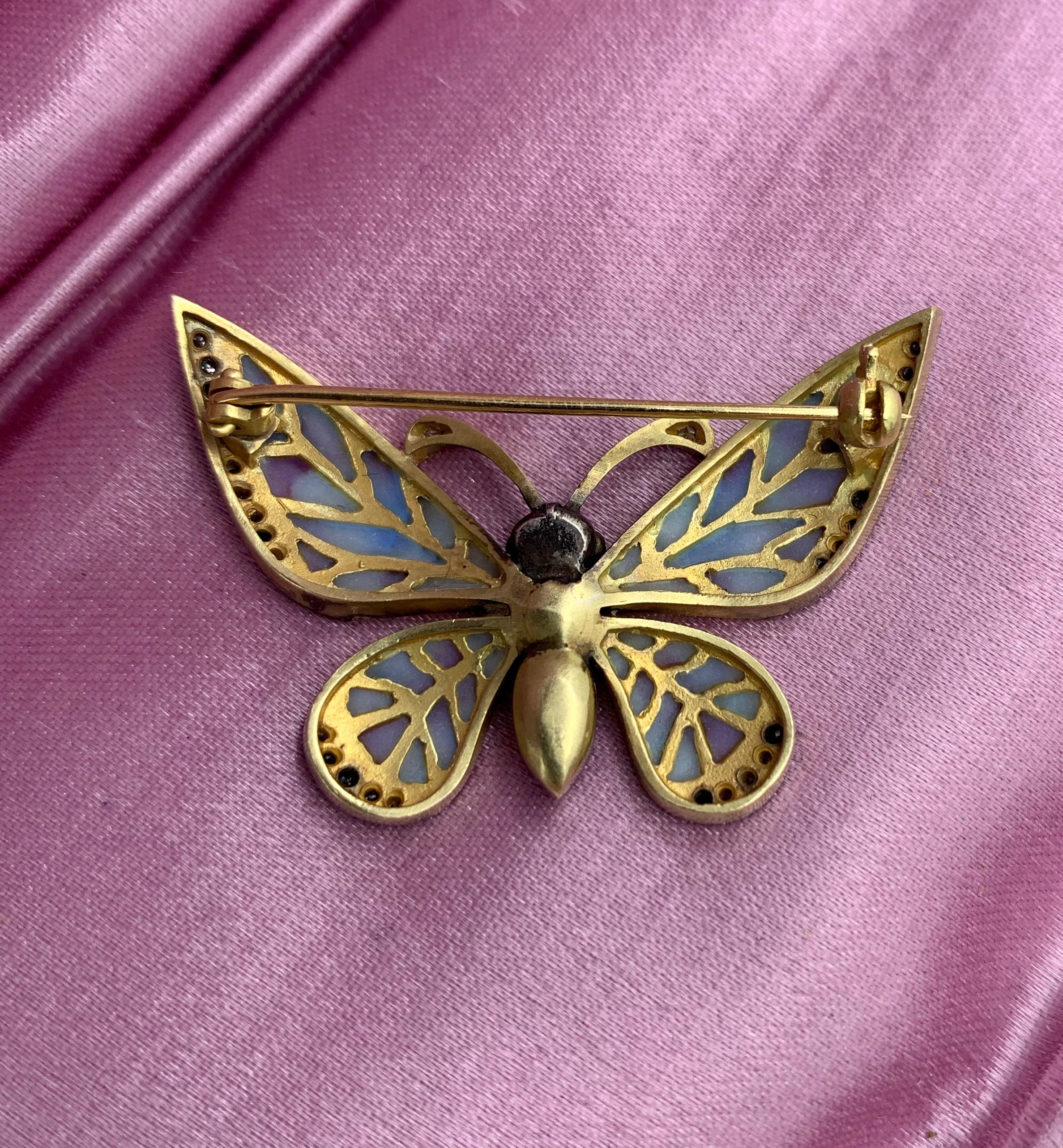 Plique-a-Jour Enamel Sapphire Diamond Butterfly Brooch Art Nouveau 18 Karat Gold For Sale 2