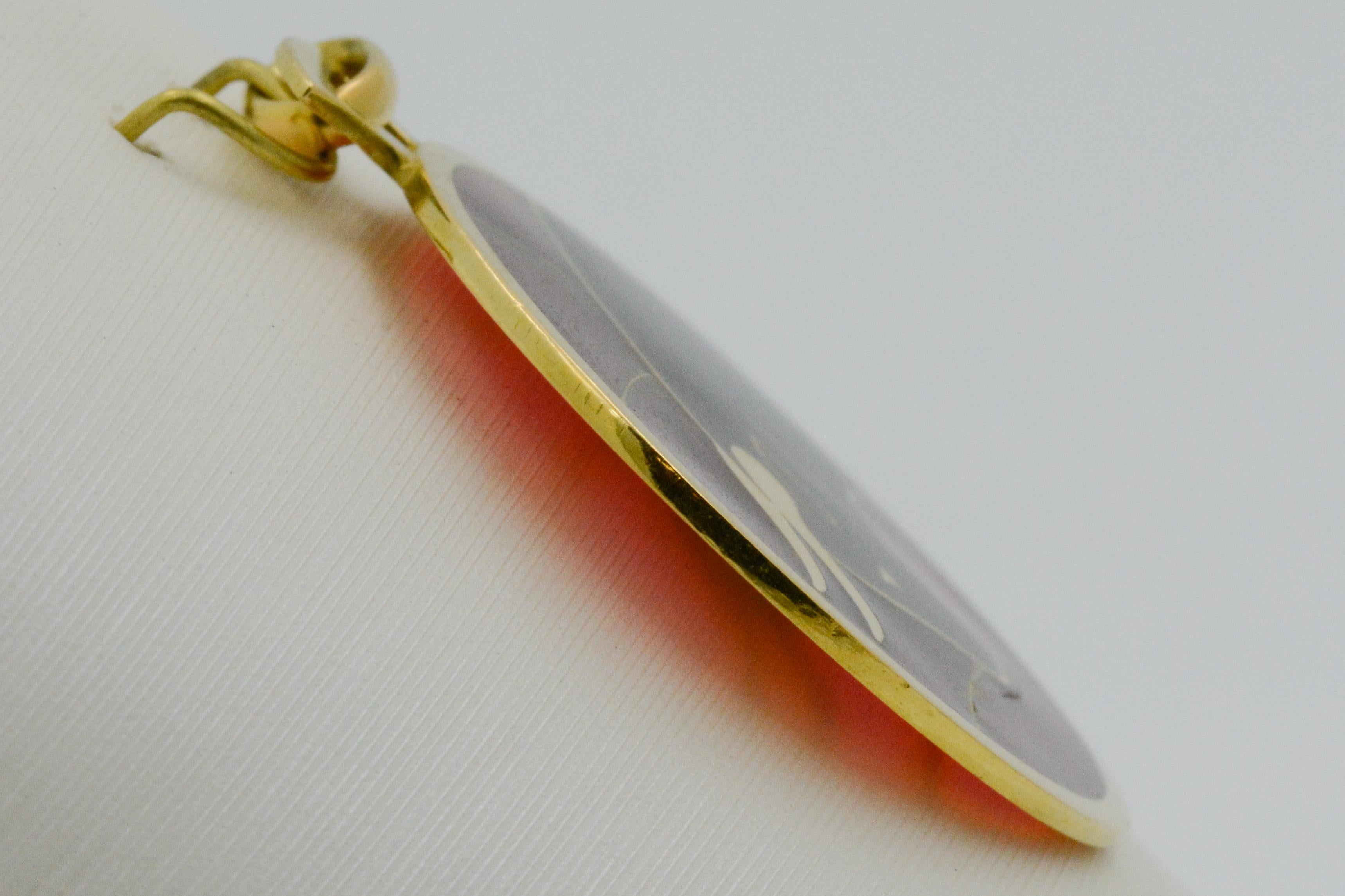 Women's or Men's Plique a Jour Taurus 18 Karat Yellow Gold Glass Enamel Pendant