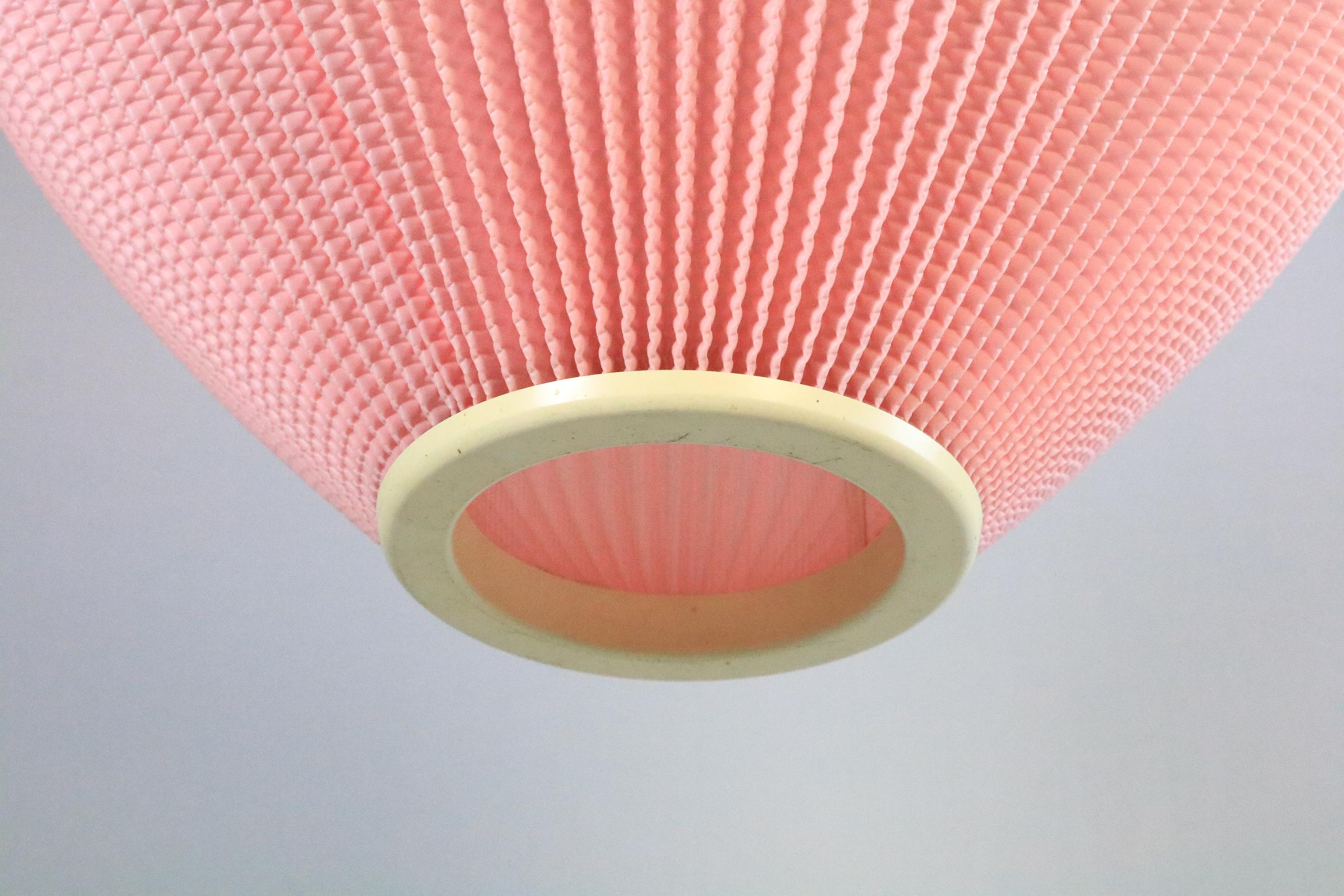 Plissee Pink Pendant Lamp, 1950s, 1960s In Good Condition In Berlin, BE
