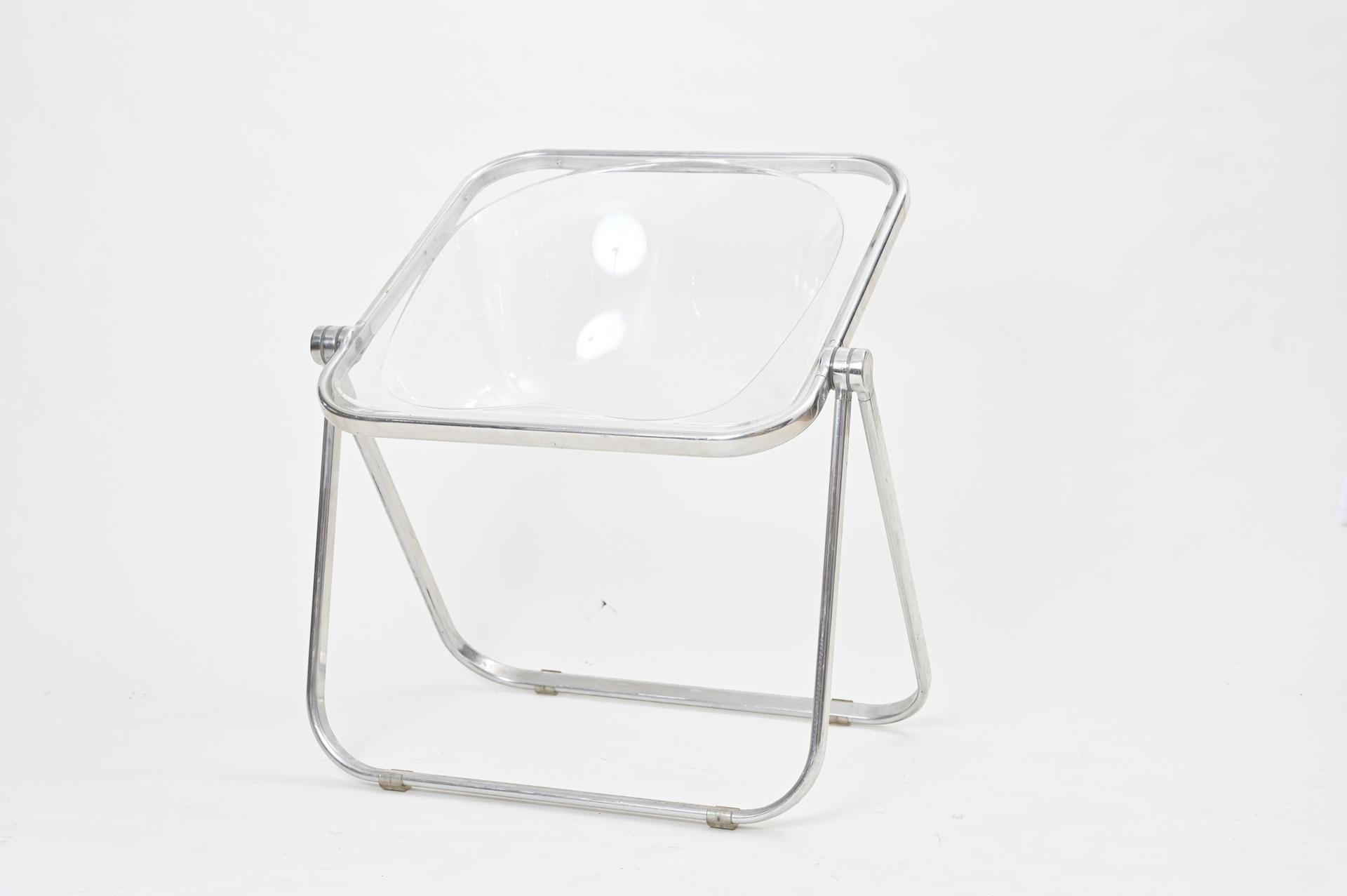 Plona Folding Chairs in Clear Lucite by Castelli, circa 1970 In Good Condition In London, GB