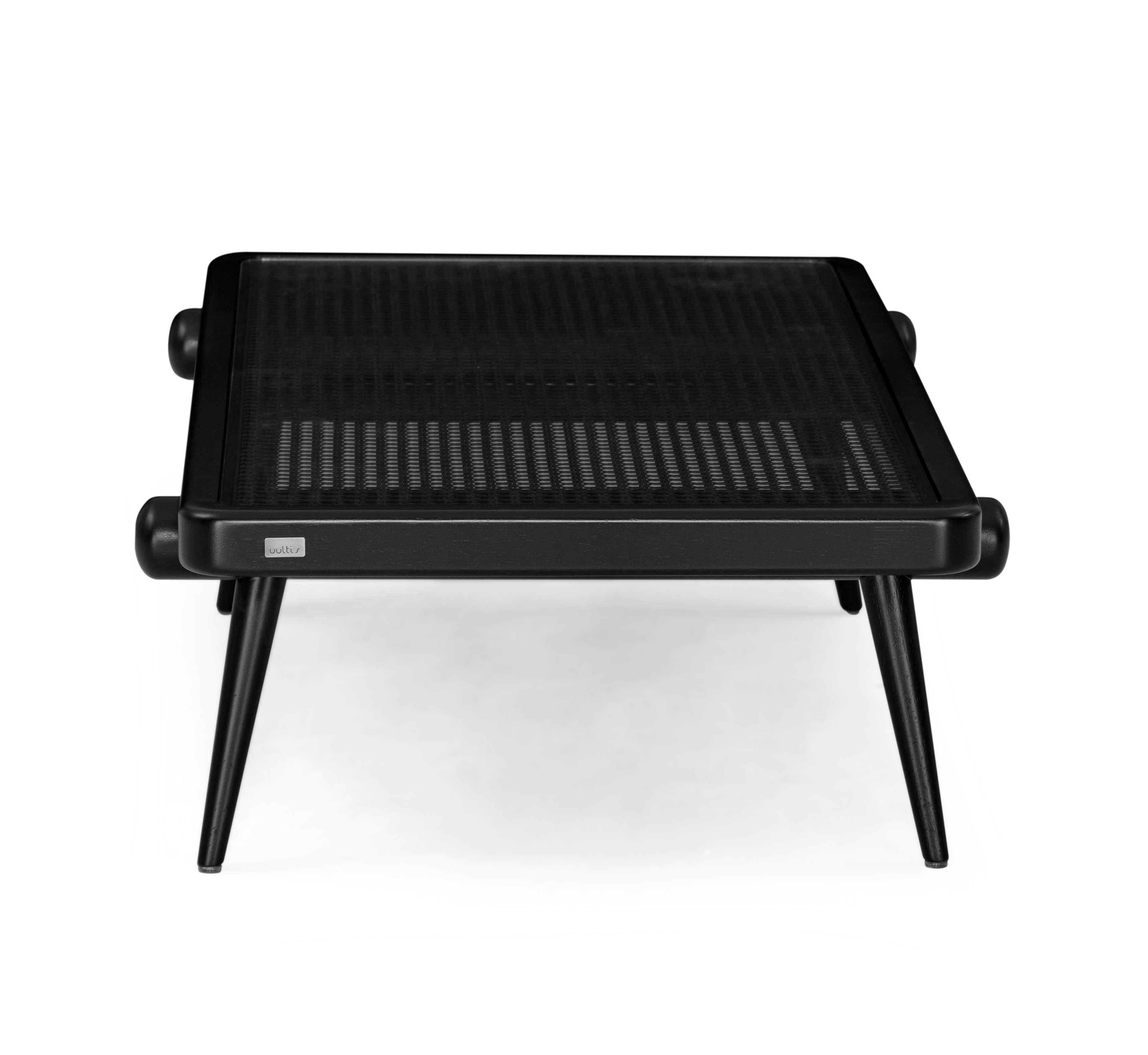 Tavolino da caffè personalizzabile con Wood Wood nero e piano a canne da 47 pollici - Collection'S In condizioni Nuovo in vendita a Miami, FL