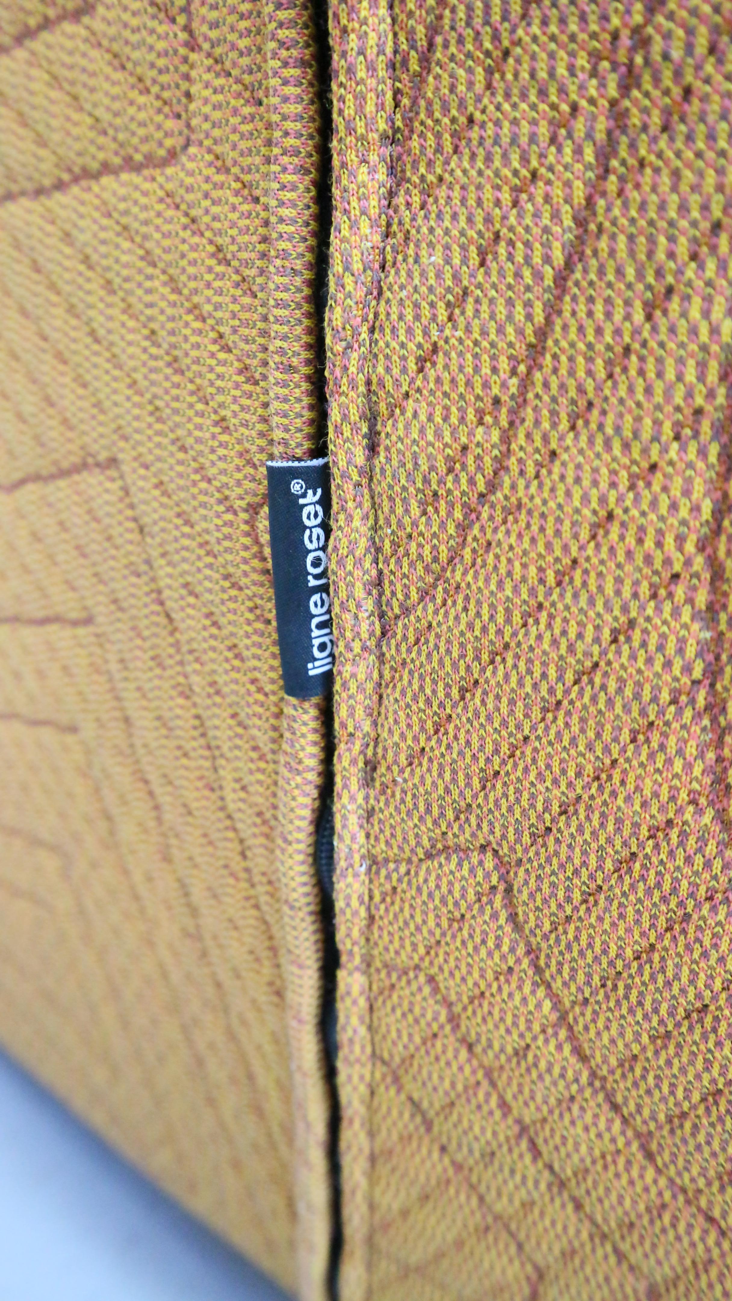 Ploum medium Sofa high back by Ligne Roset in Kvadrat Febrik Apparel 433 For Sale 3