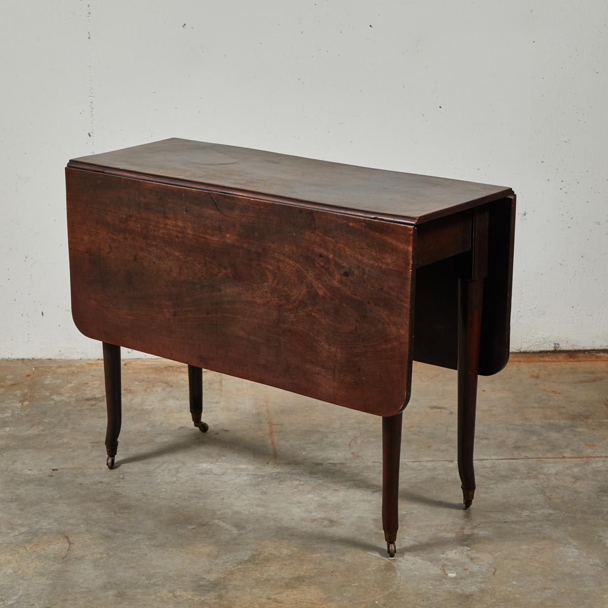 British Colonial 18th Century Plum Pudding Mahogany Drop-Leaf Dining or Side Table from England