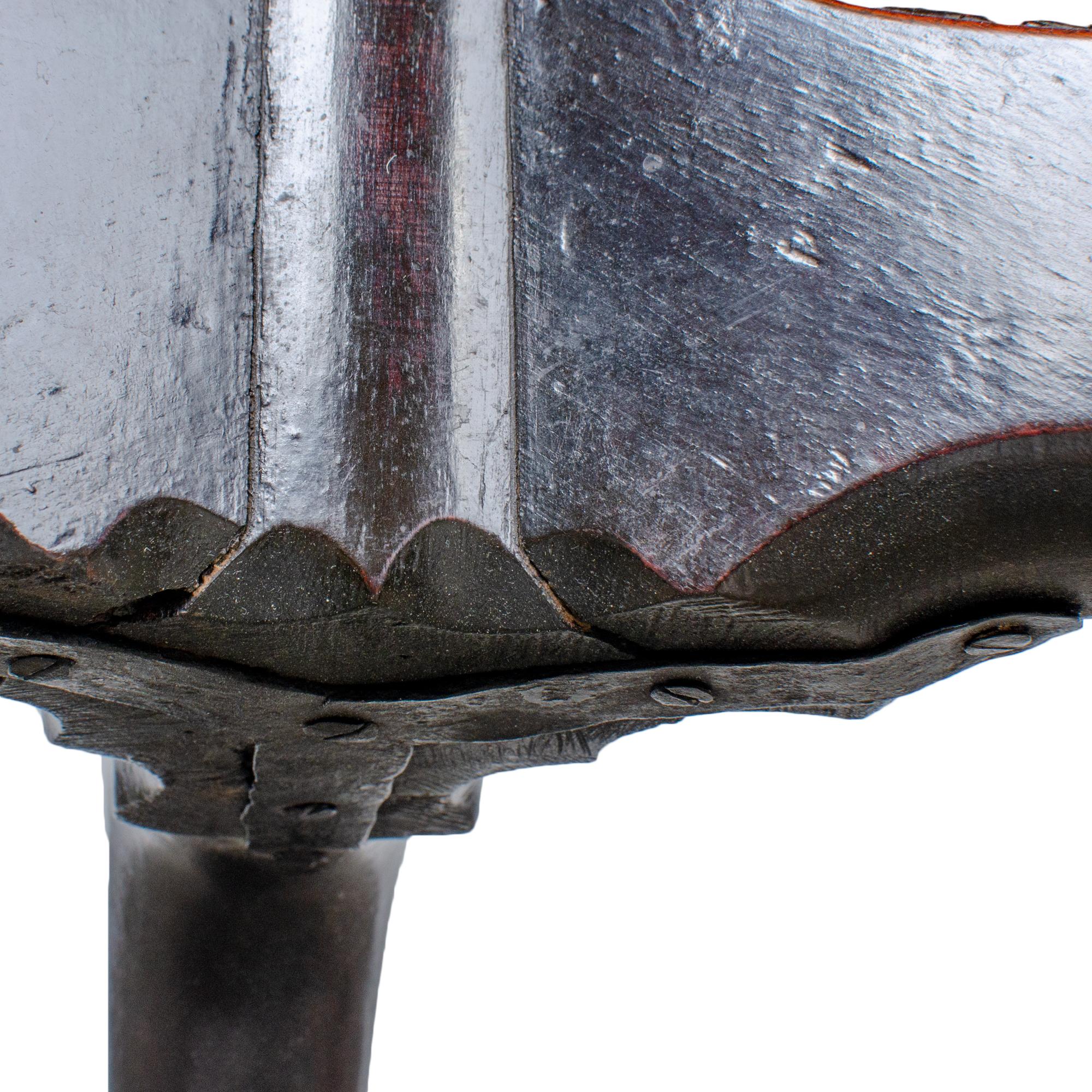 Plum Pudding Mahogany Drop Leaf, Dublin, 18th Century For Sale 10