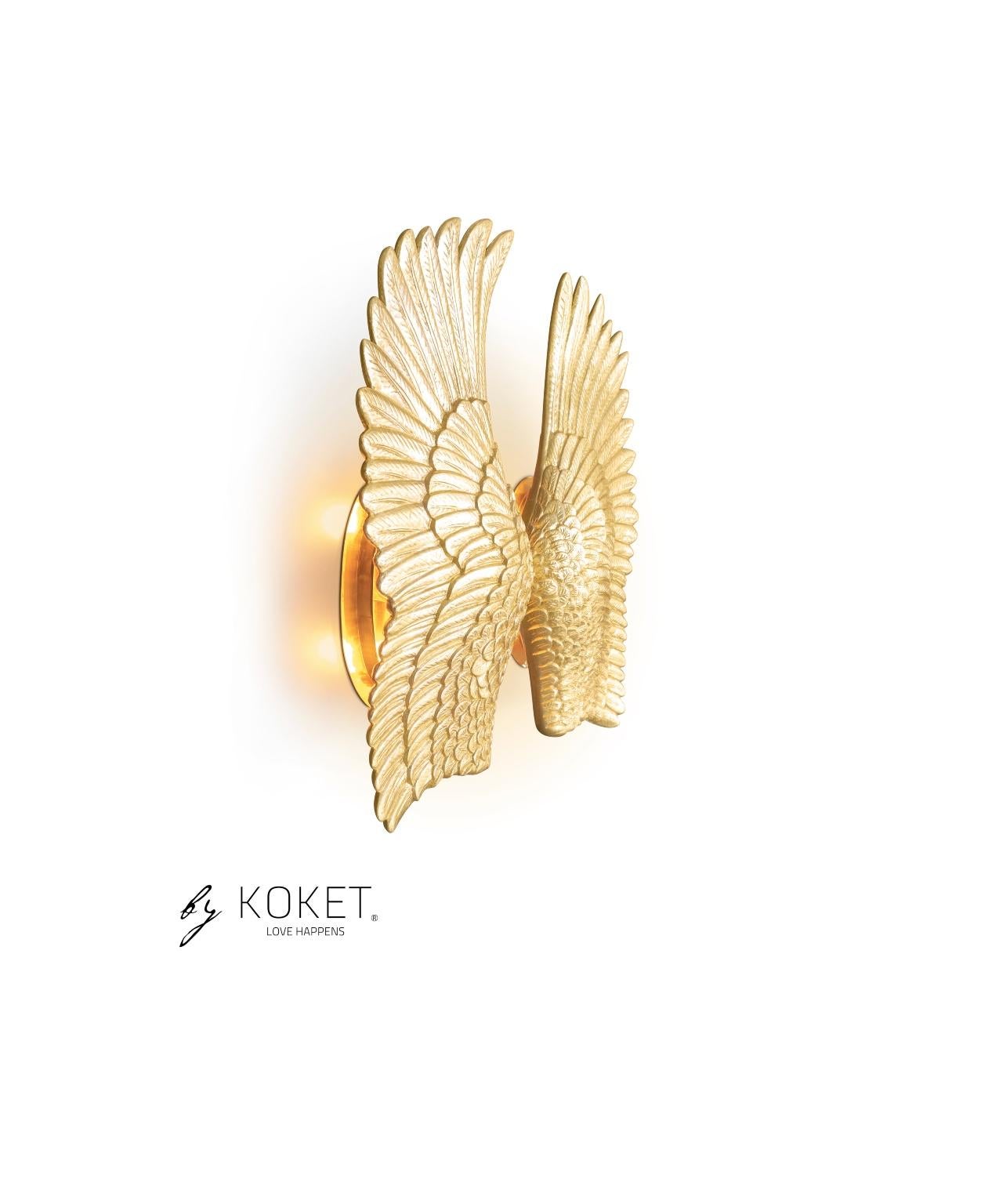 “Your wings already exist, all you have to do is fly!” Bring strength, freedom, love and protective power to your interior with the charmingly angelic Pluma sconce.

Structure: Gold leaf with high gloss finish
Details: Polished brass high gloss