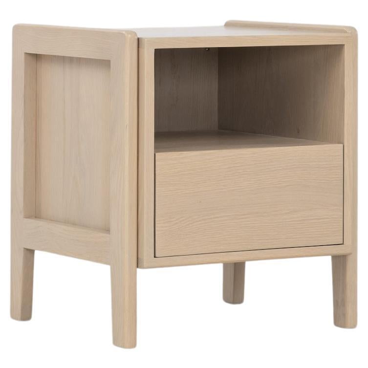 Table de nuit Plume 18", table de nuit en Oak Oak blanc en vente