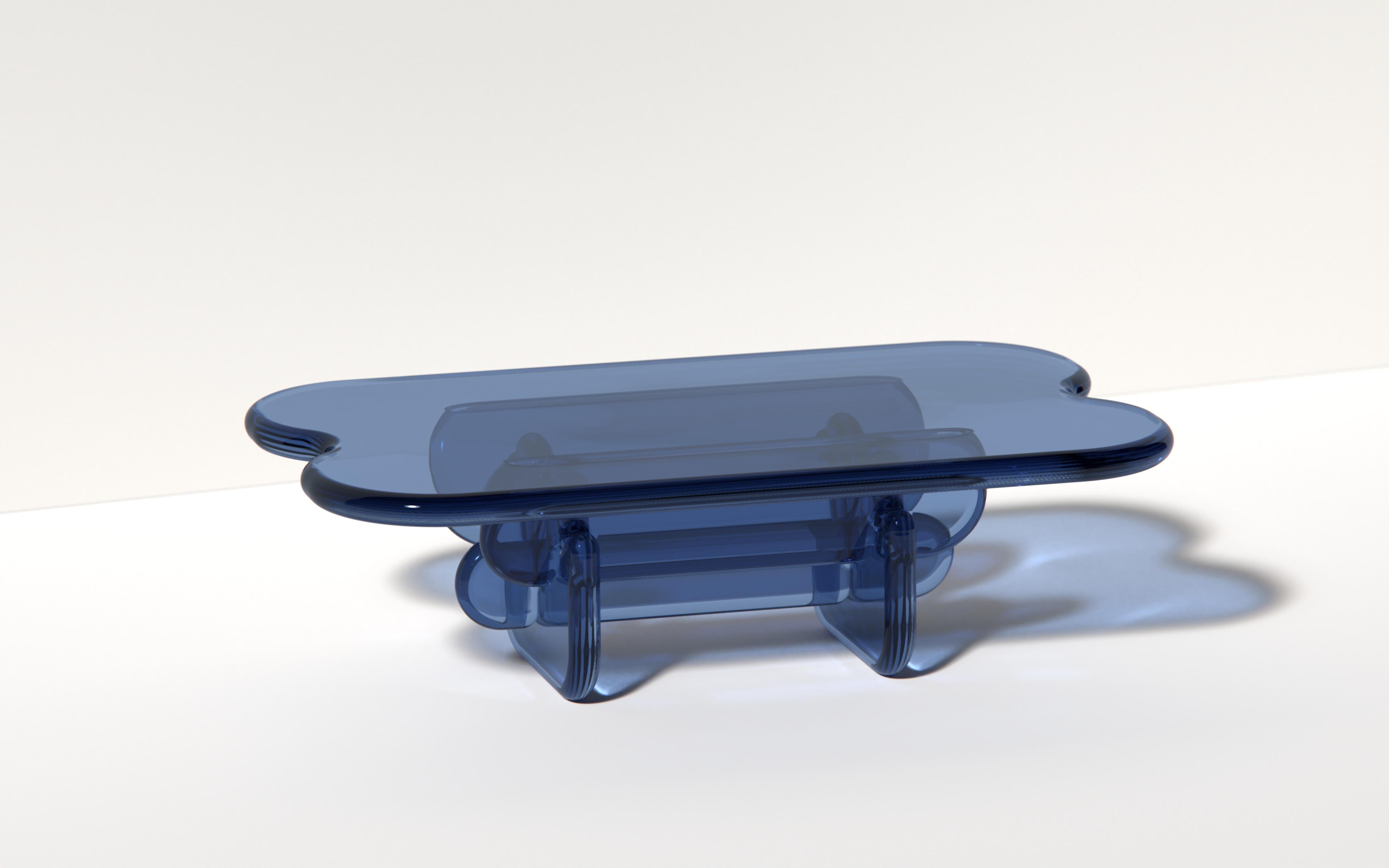 Table basse ronde de Ian Cochran. Représenté par Tuleste Factory
Résine de polyuréthane

60 L x 36 L x 24 H in.

La table basse Plump s'assemble par encoche sans quincaillerie ni colle. Chaque pièce s'emboîte comme un puzzle et peut être démontée et