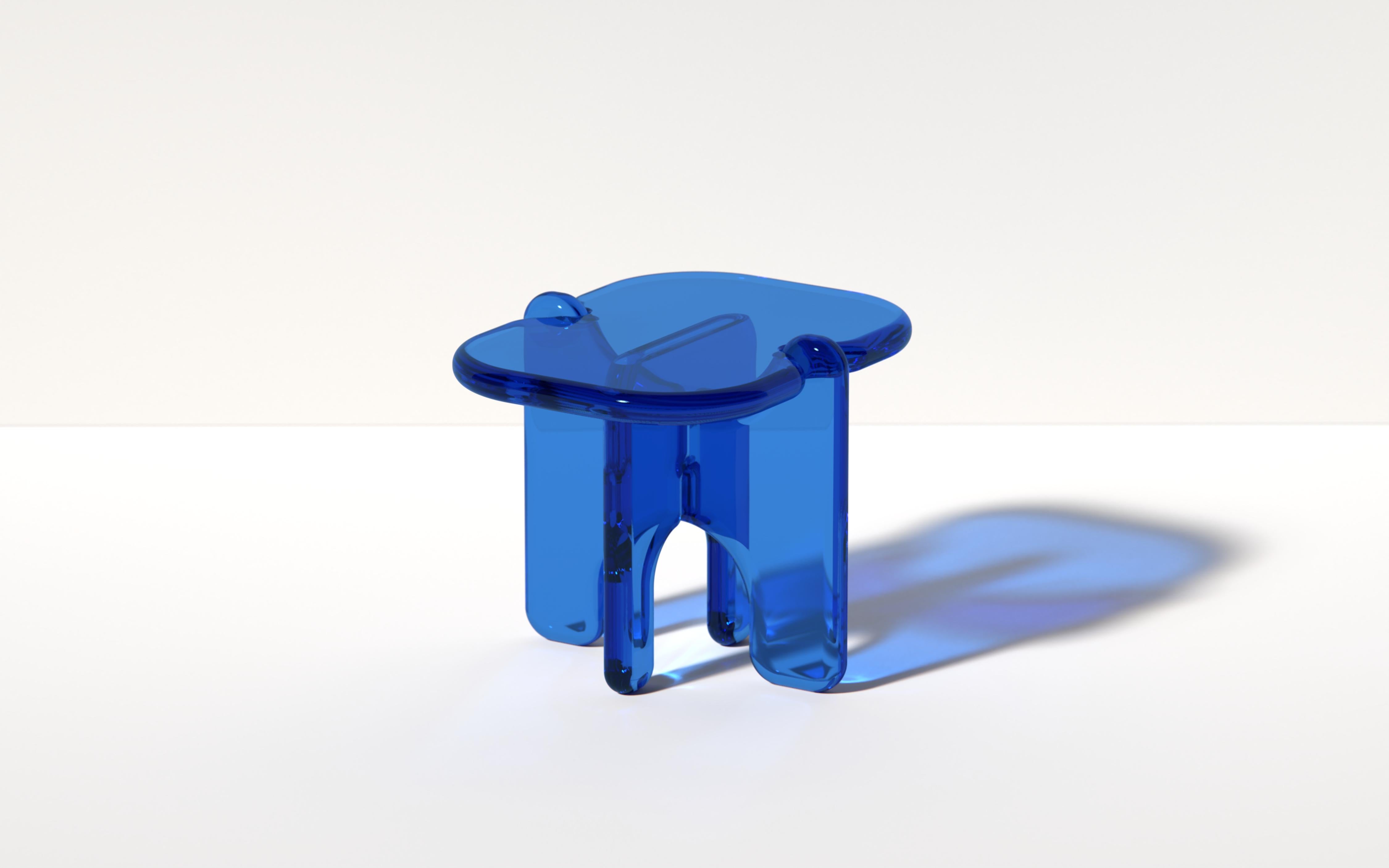 Mesa auxiliar Plump Azul Egeo, resina translúcida, de Ian Cochran en venta 5