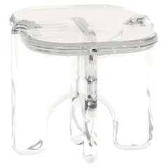 Table d'appoint Plump en résine translucide Crystal Clear, par Ian Cochran