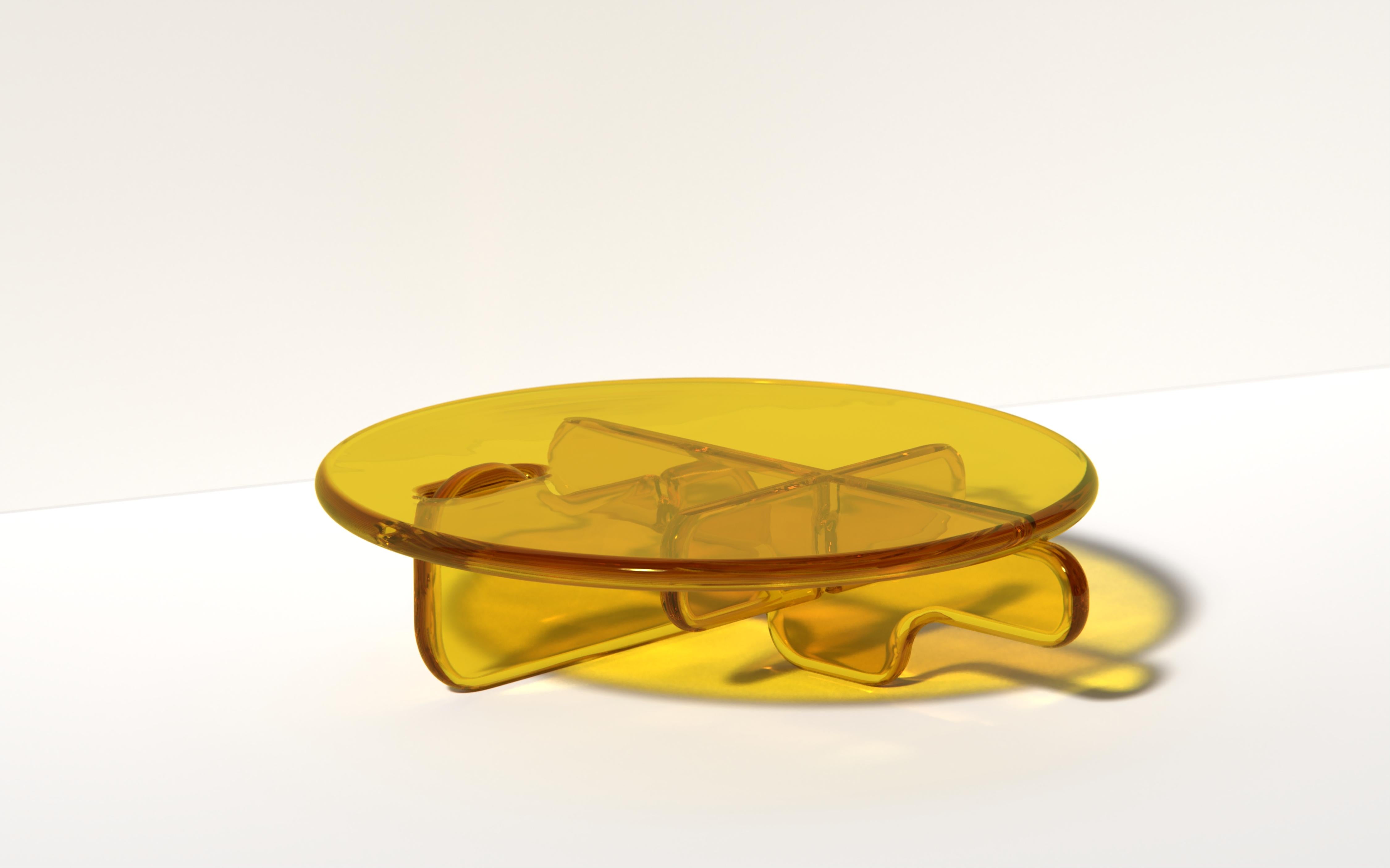 Table basse ronde Plump en résine de polyuréthane translucide Penny par Ian Cochran en vente 3